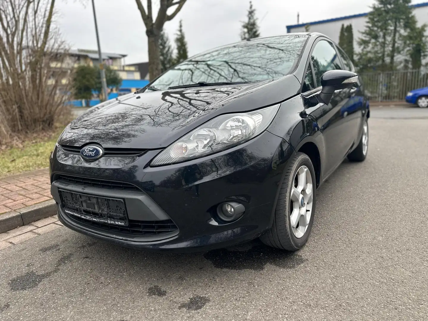 Ford Fiesta 1.4 TDCi Diesel Trend*Klima*TÜV NEU*Euro5* Noir - 1