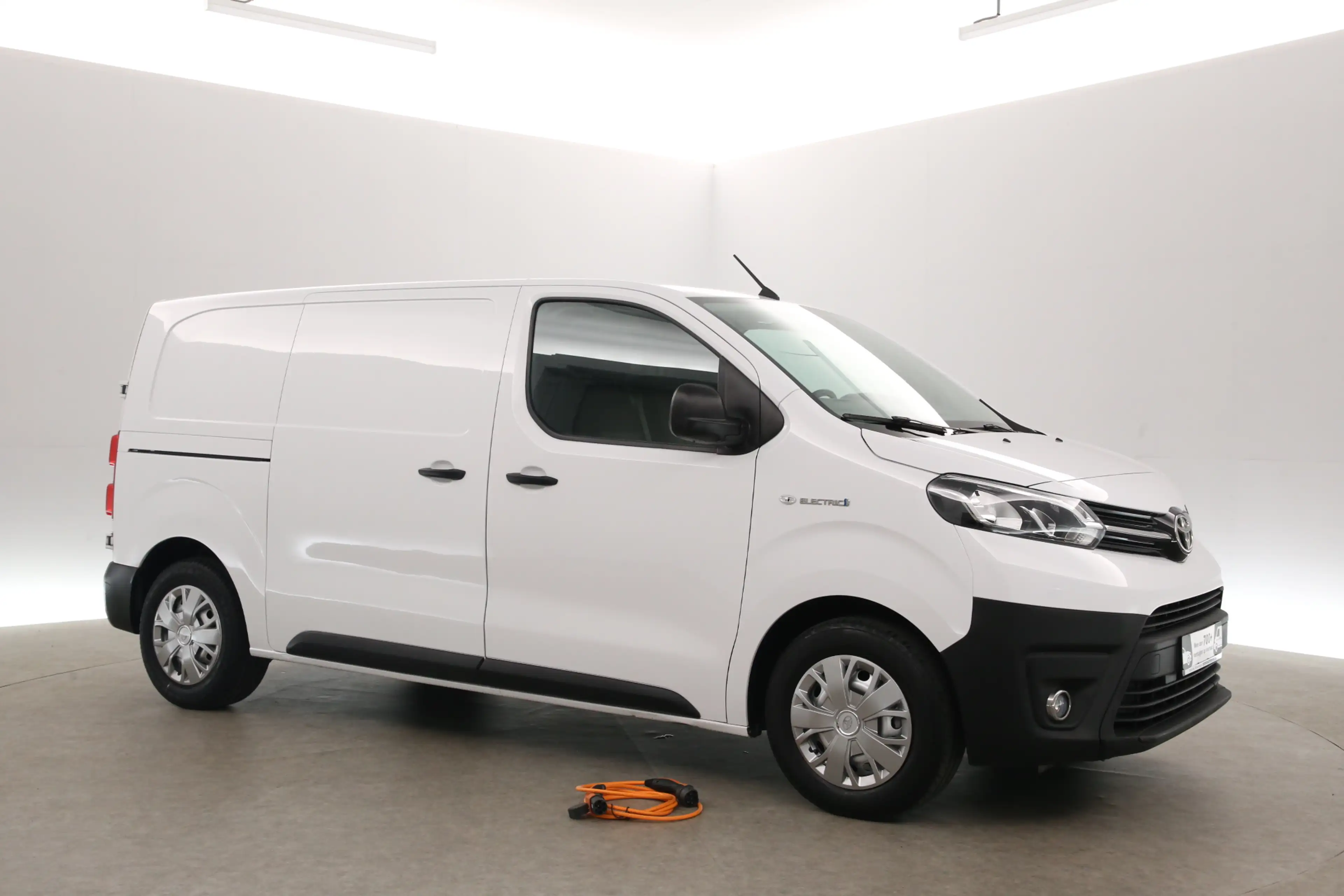 Peugeot e-Expert Toyota ProAce Electric Worker 50 kWh L2H1 | Snella — photo 8