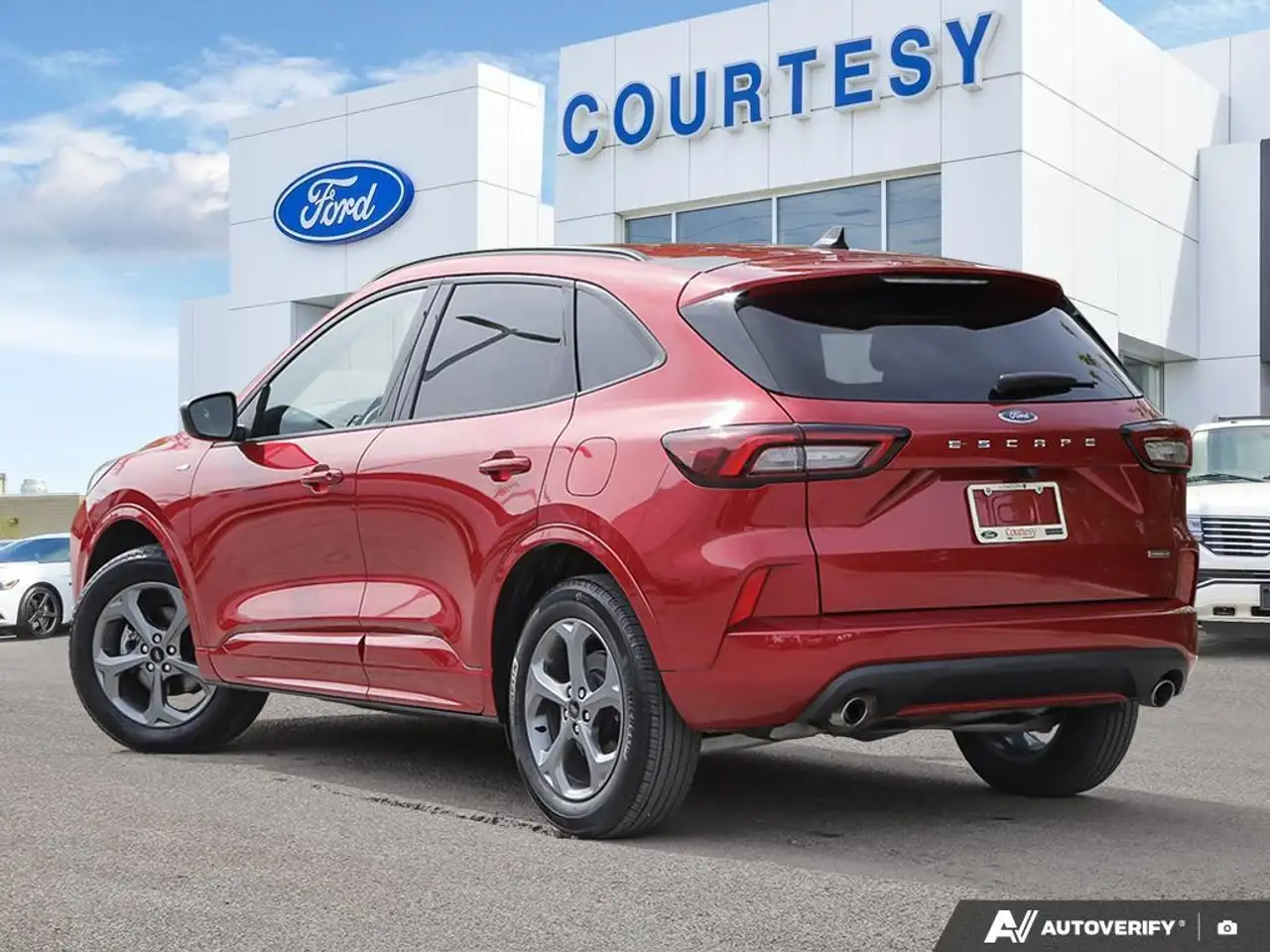 Ford Escape снимка Ford Escape