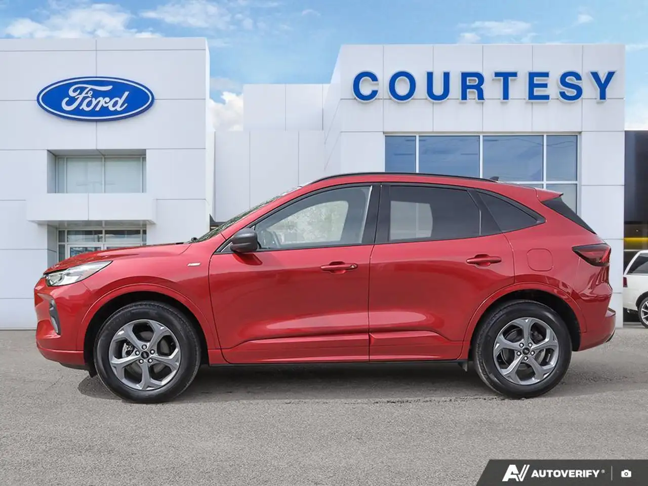 Ford Escape снимка Ford Escape