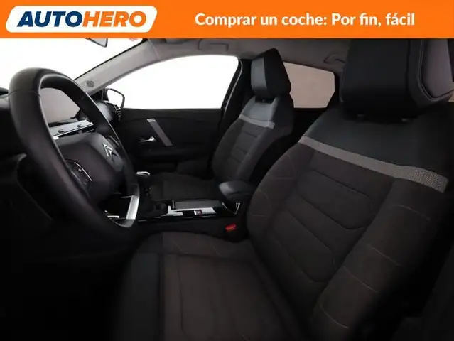 Citroen C4 view 11