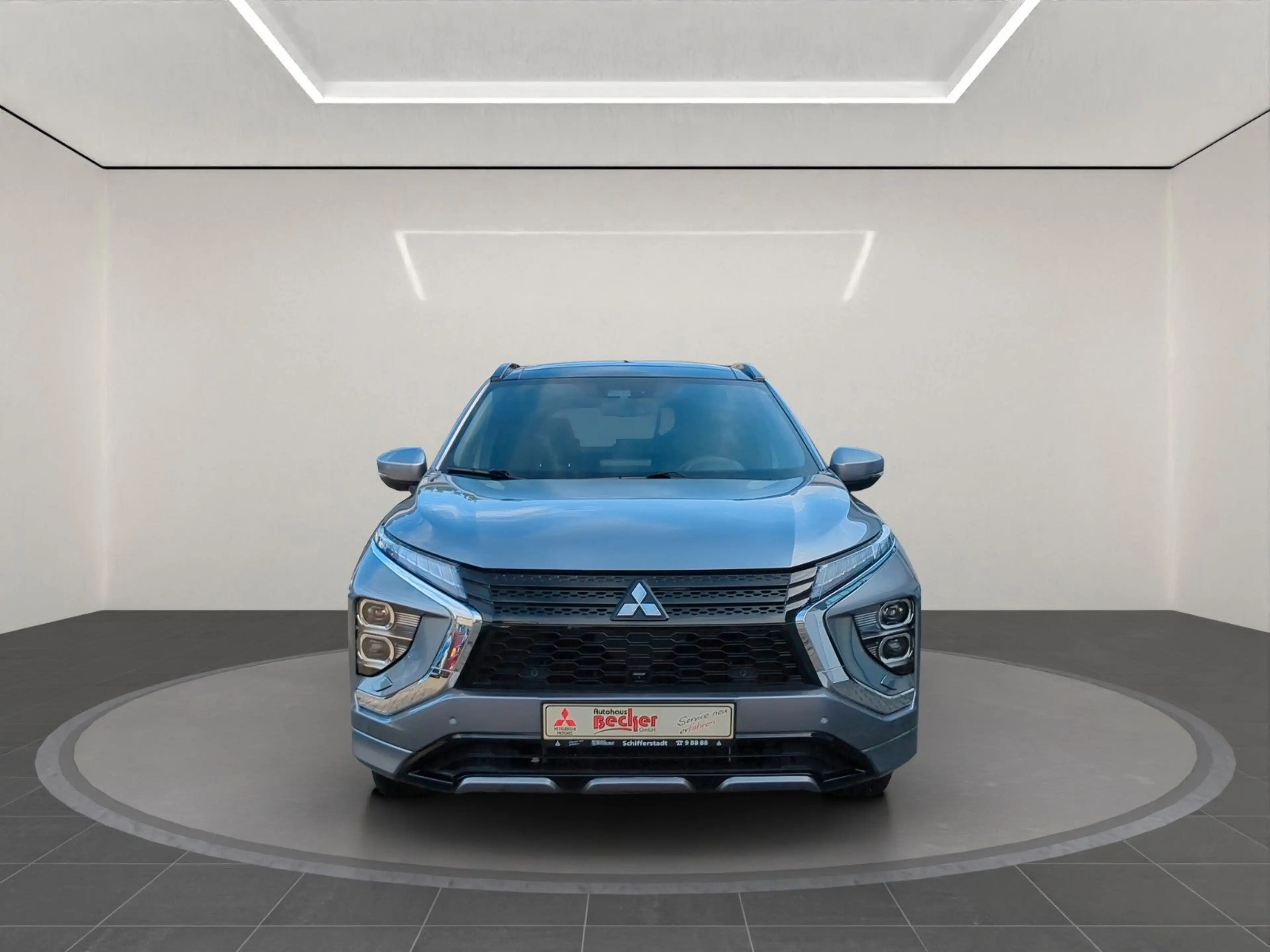 Mitsubishi Eclipse Cross TOP Hybrid 4WD HEAD UP 360° LED — photo 2