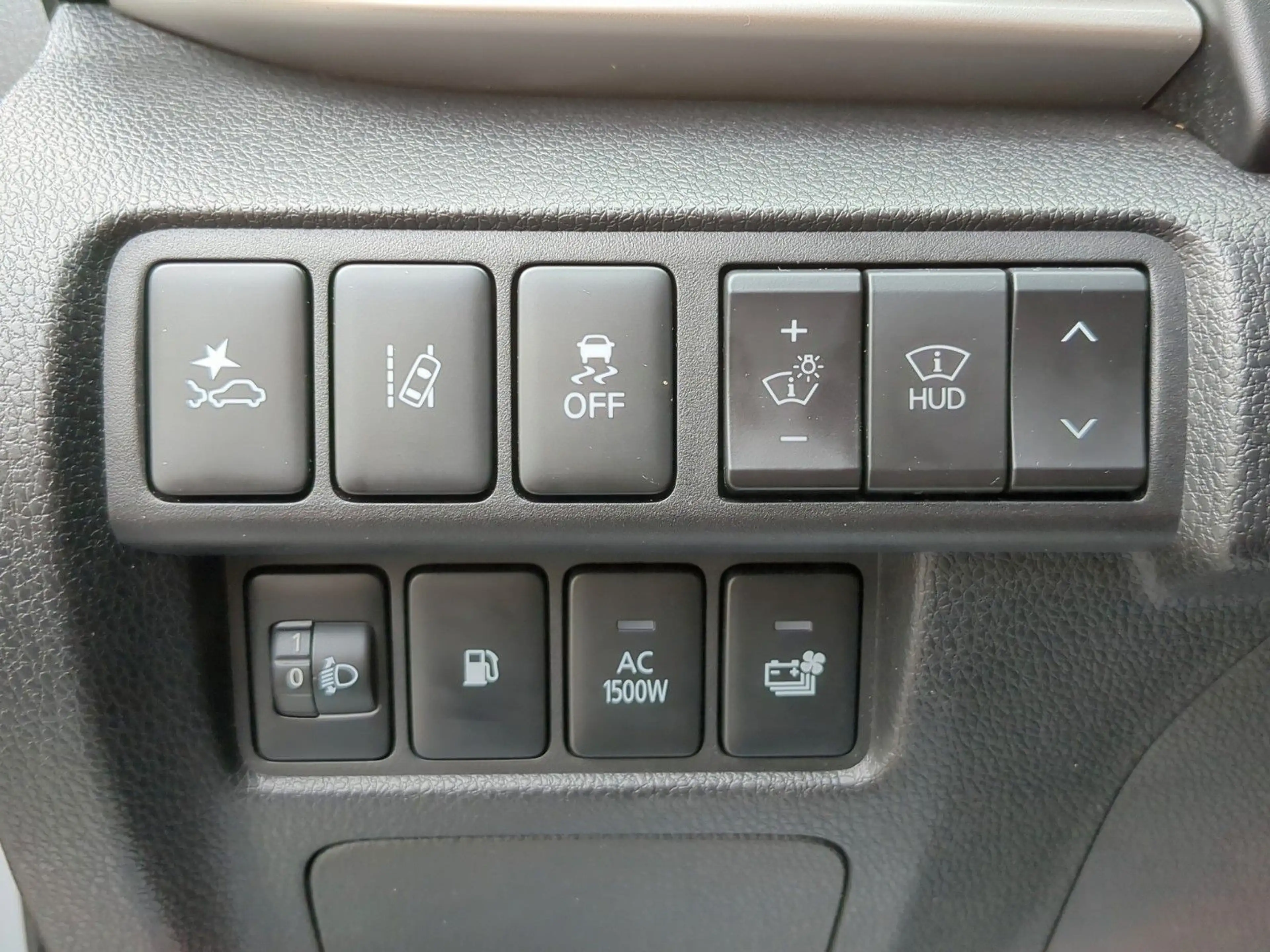 Mitsubishi Eclipse Cross TOP Hybrid 4WD HEAD UP 360° LED — photo 20