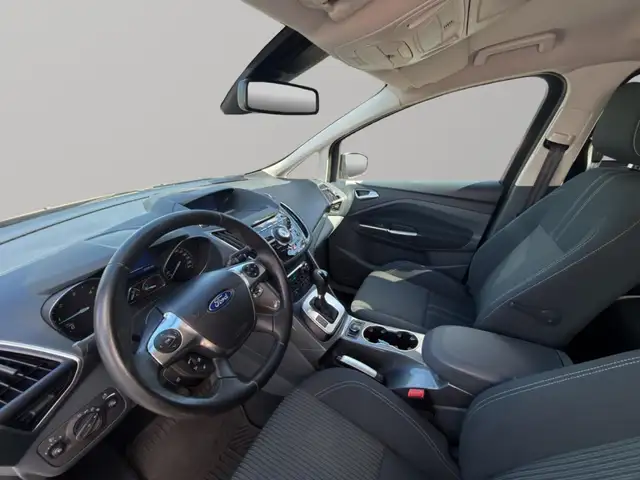 Ford C-Max view 8