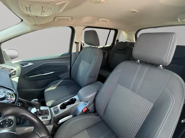 Ford C-Max view 9