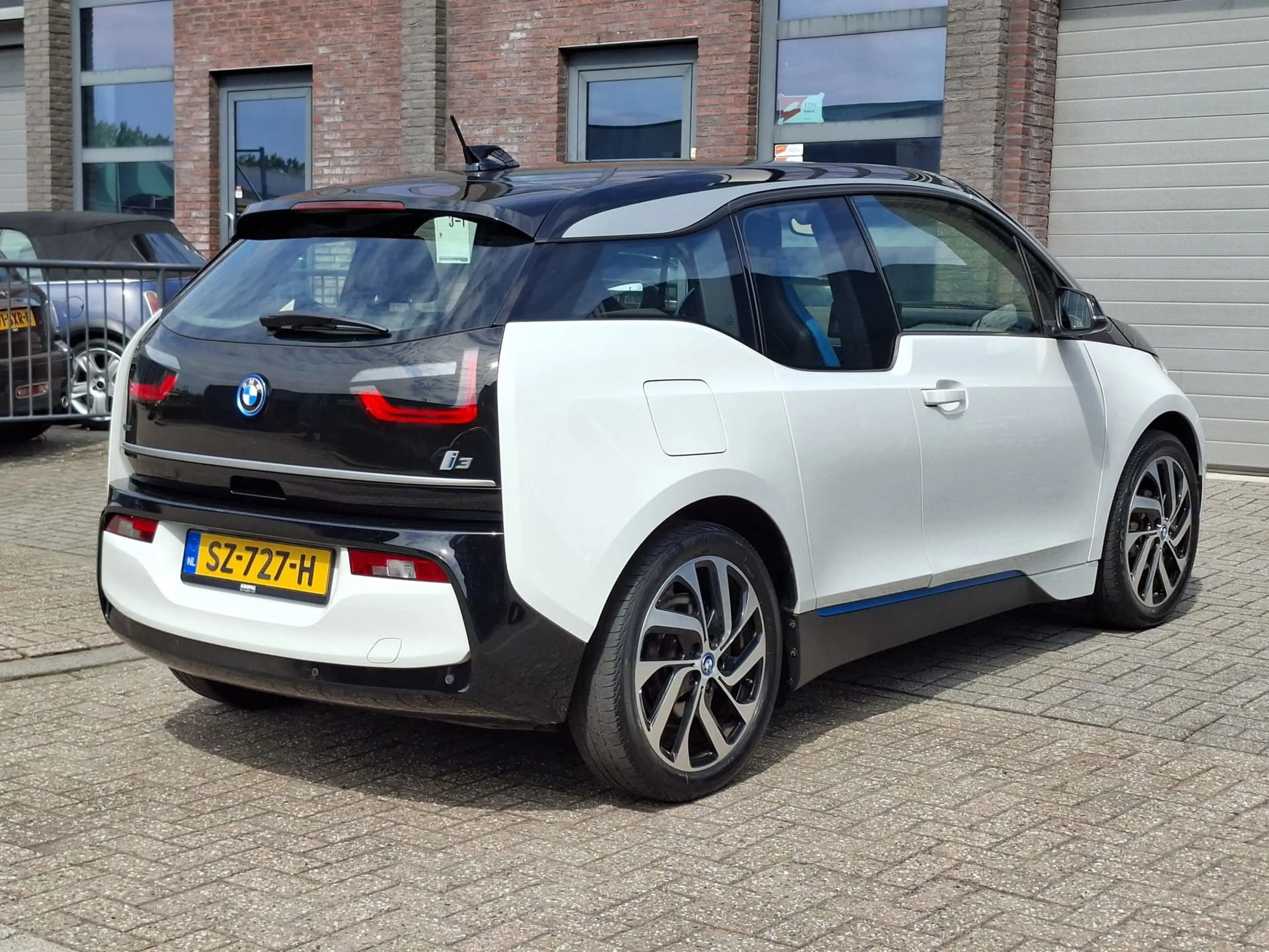 BMW i3 iPerformance 94Ah 33 kWh | LED | Dealer Onderhoude — photo 14