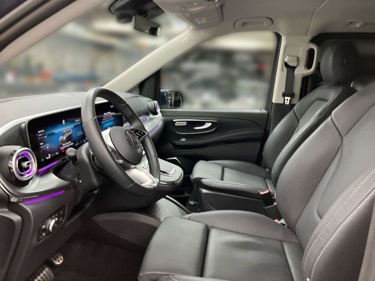 Mercedes-Benz V 250