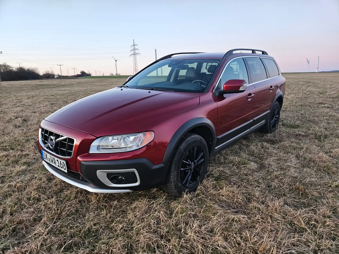 Volvo XC70 XC70 Diesel D5 AWD Momentum - 1