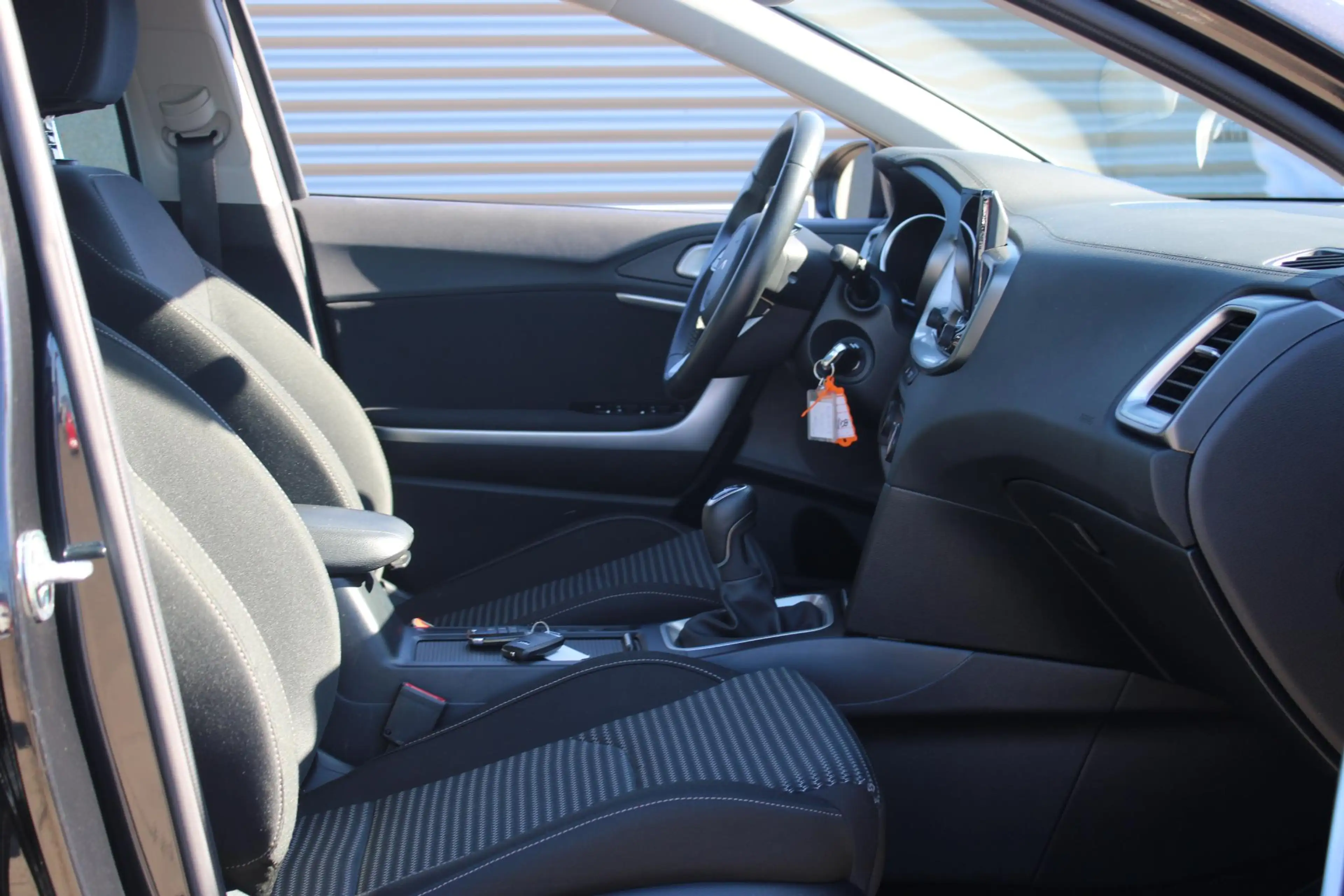 Kia Ceed SW / cee'd SW Sportswagon 1.5 T-GDi DynamicLine carmera / naviga — photo 8