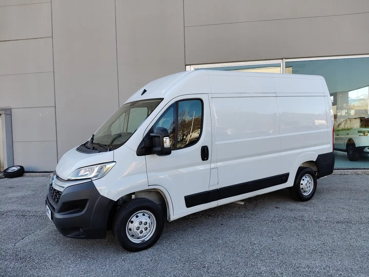 Citroen Jumper Furgone 33 L2H2 BlueHDi 120 S&S Bianco - 2