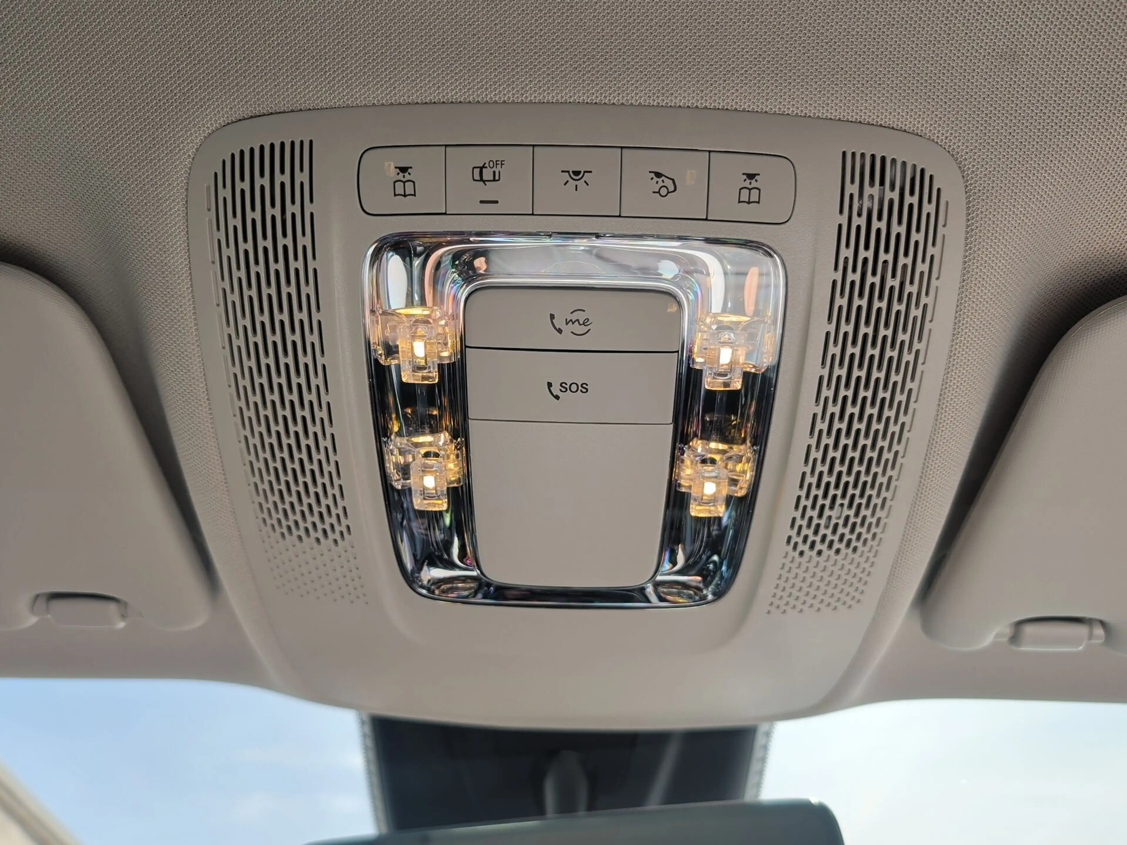 Mercedes-Benz GLA 200 Prog Navi+Kamera+LED+Sound+Totwinkel — photo 12