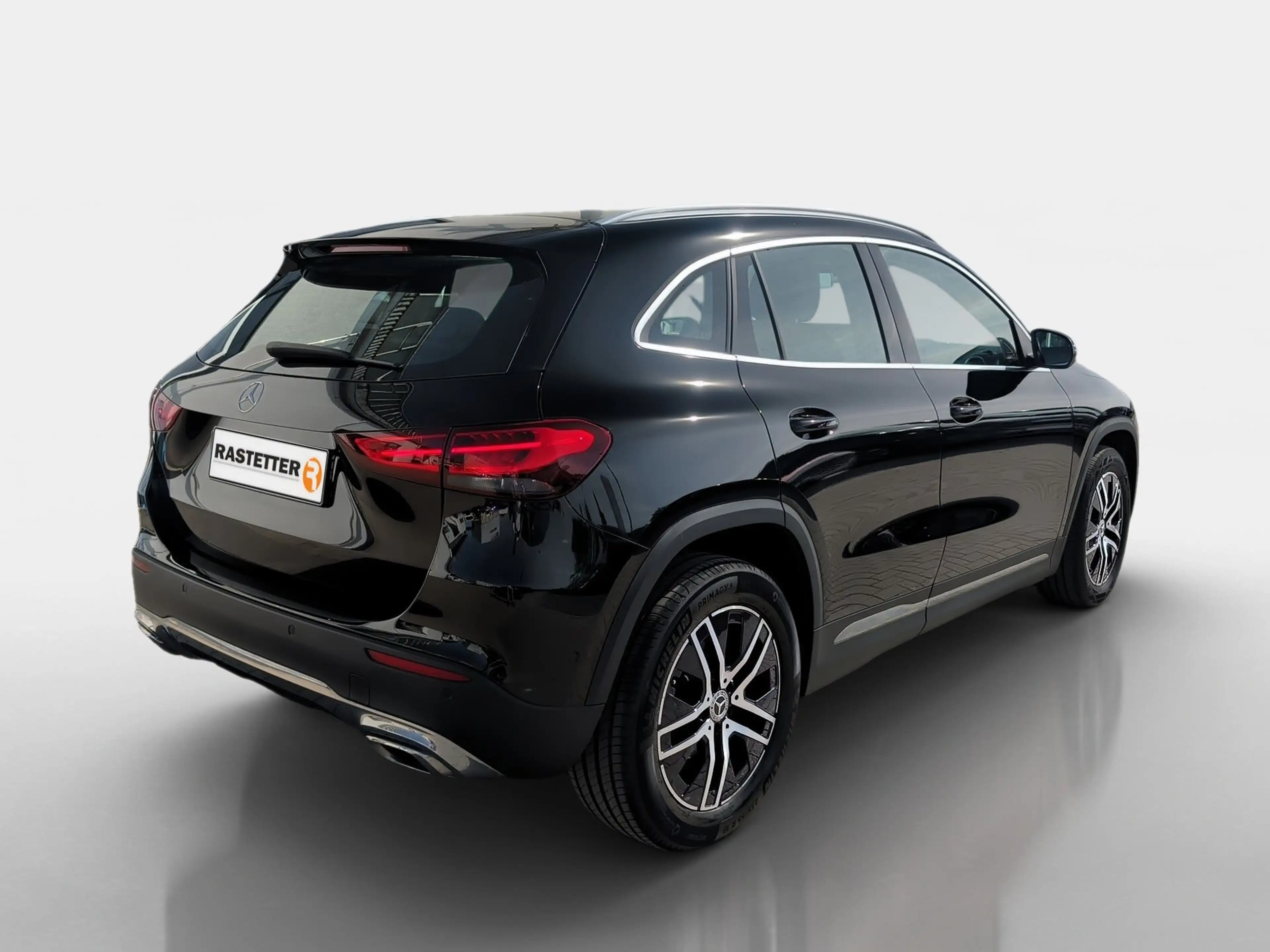 Mercedes-Benz GLA 200 Prog Navi+Kamera+LED+Sound+Totwinkel — photo 6