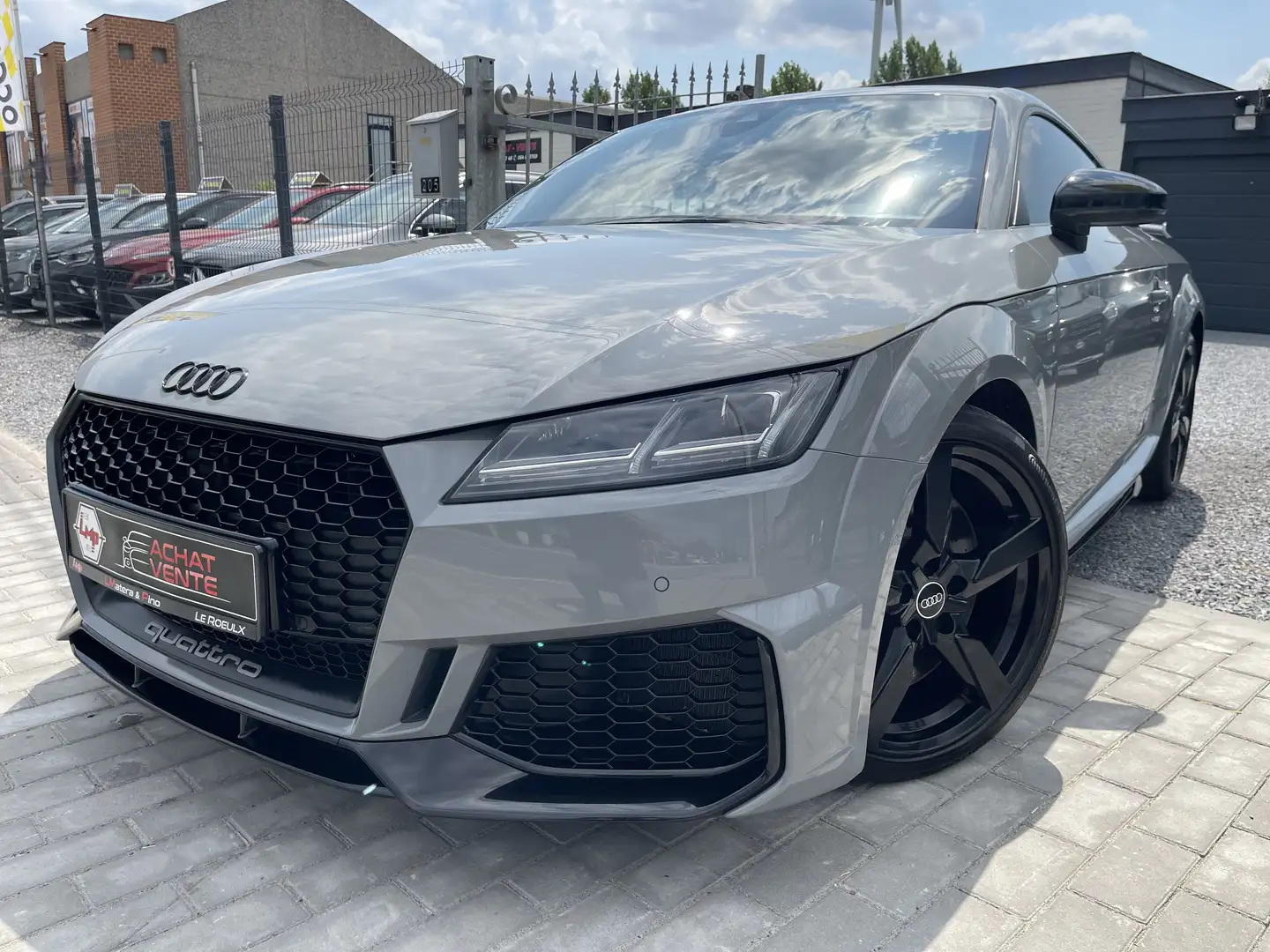 Audi TT RS 2.5TFSI Quattro S tronic-400cv🔝Full Carnet🔝 Grijs - 1