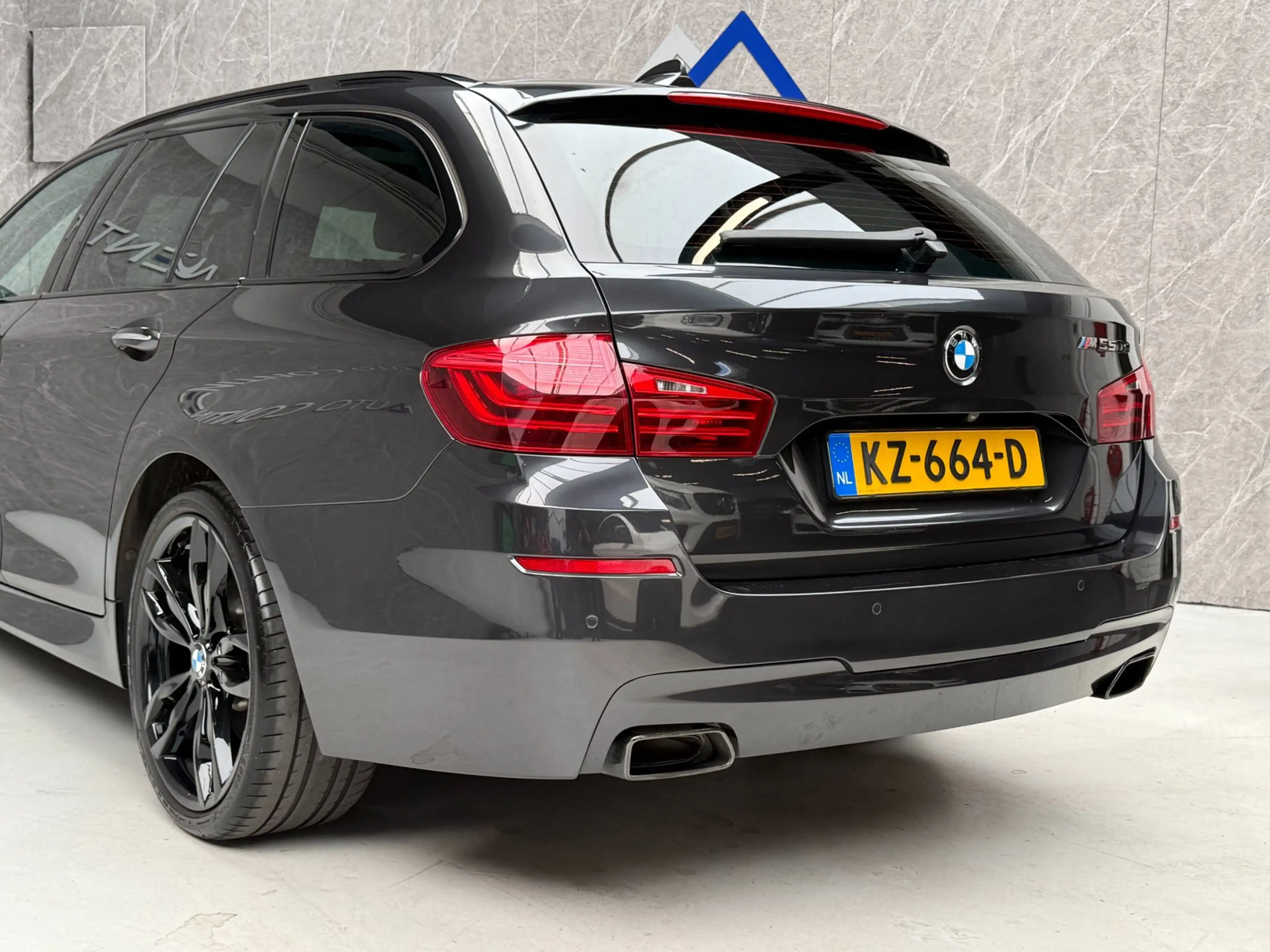 BMW M550 5-serie Touring M550xd 381 PK / Full Option / Goed — photo 10