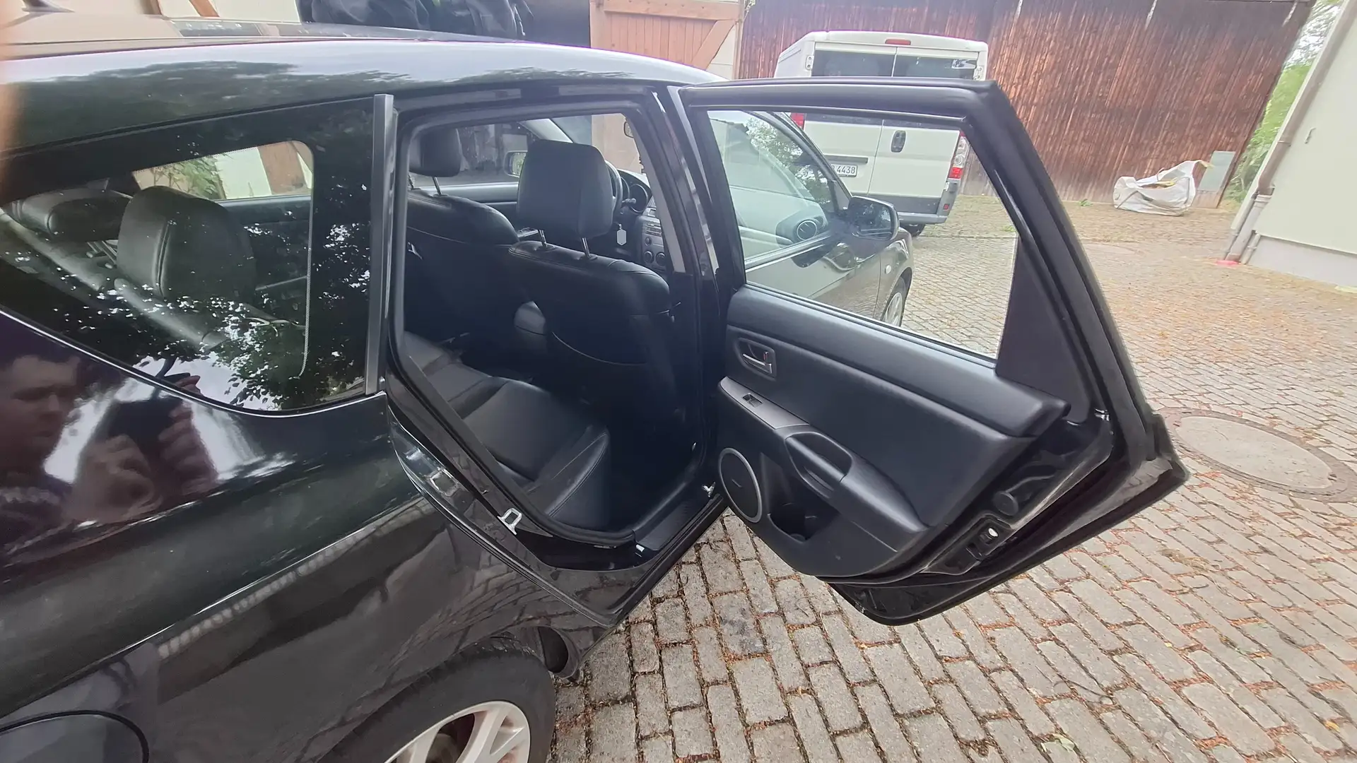 Mazda 3 3 2.0 Sport Active Negro - 1