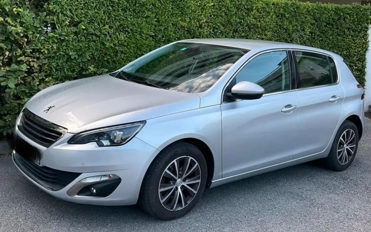 Peugeot 308 1.6 BlueHDi 100ch S\u0026S BVM5 Allure