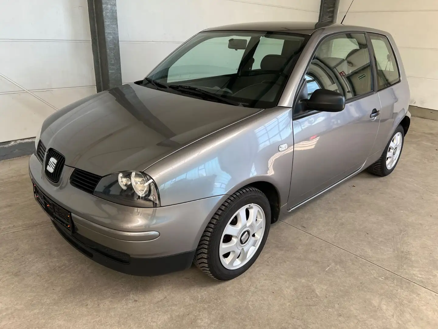 SEAT Arosa + Klima +EFh+Alu+1.Hand+S-Heft+TÜV neu Grau - 1