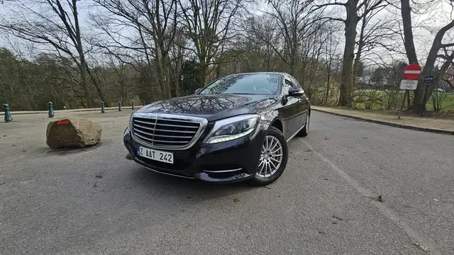Mercedes-Benz S 400