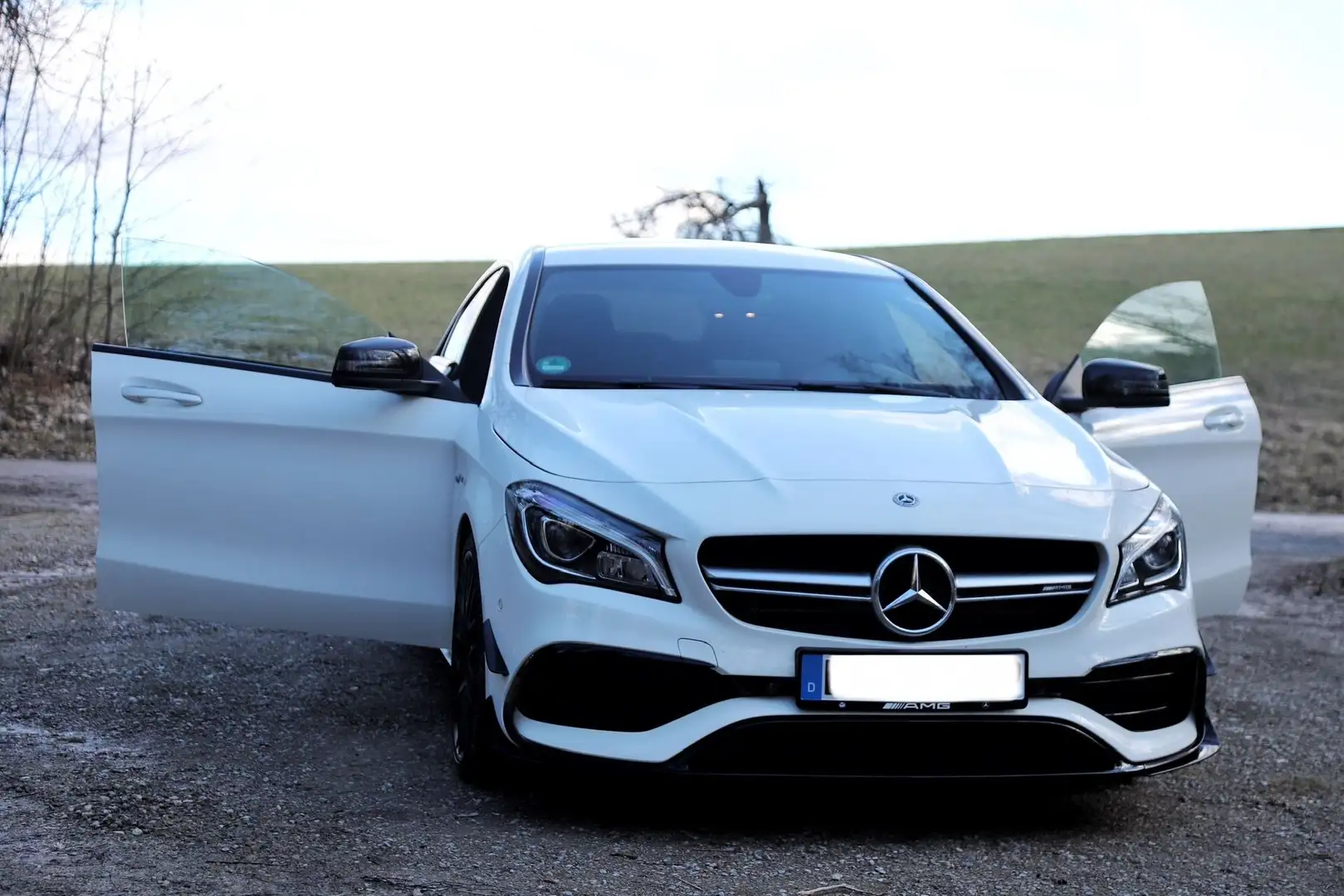 Mercedes-Benz CLA 45 AMG 4Matic Speedshift DCT 7G - 2