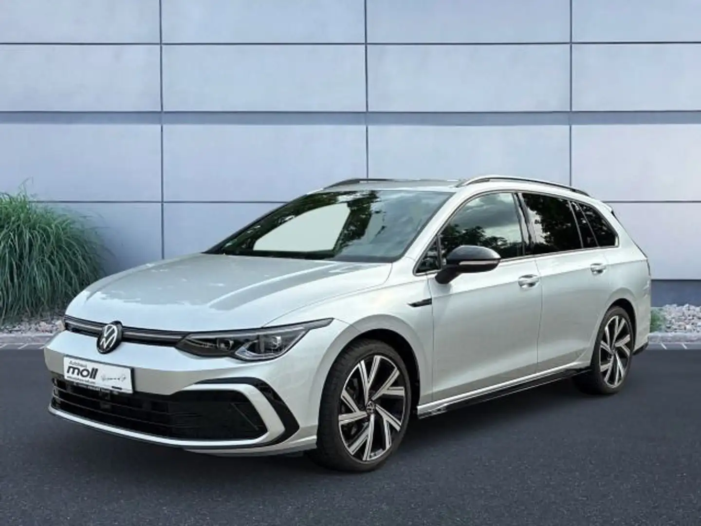 Volkswagen Golf Variant R-Line 1.5eTSI DSG, Navi, ACC Silver - 1