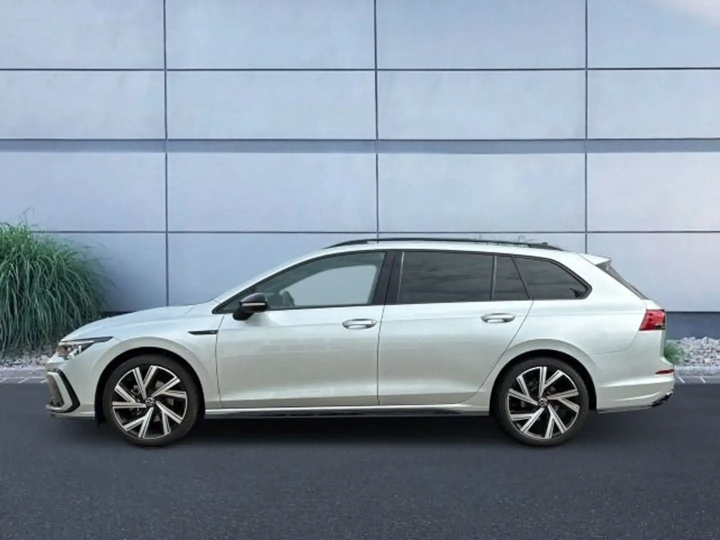 Volkswagen Golf Variant R-Line 1.5eTSI DSG, Navi, ACC Silver - 2