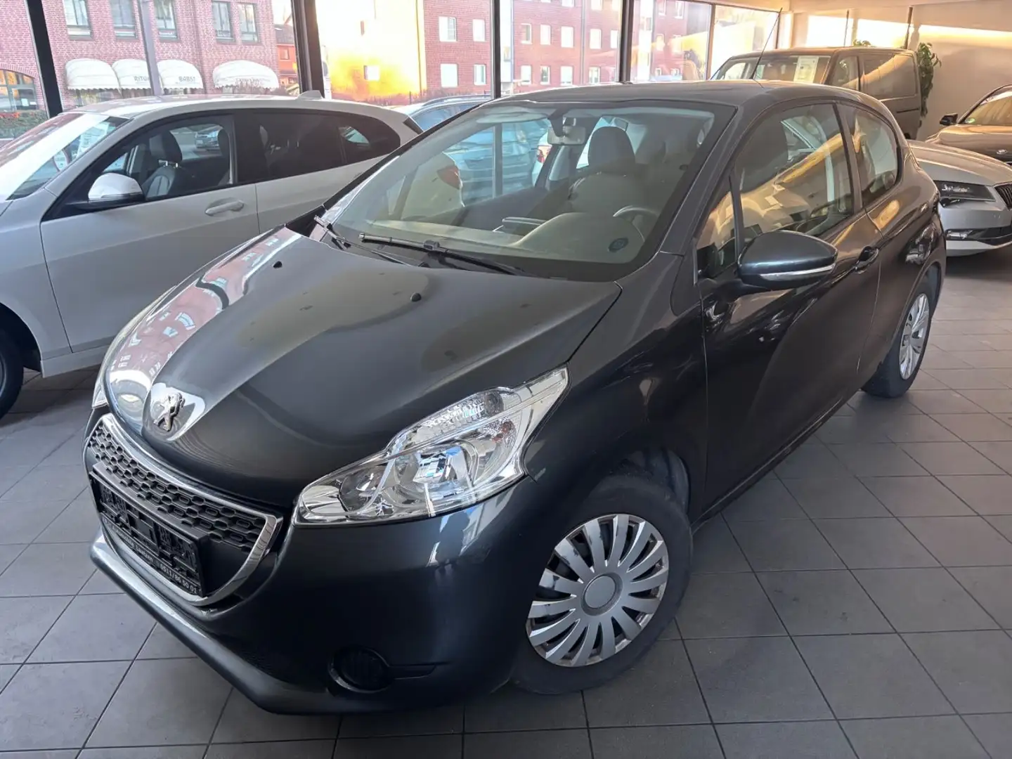 Peugeot 208 Active ~MultiLenkrad~Bluetooth~Klima~ Grau - 1