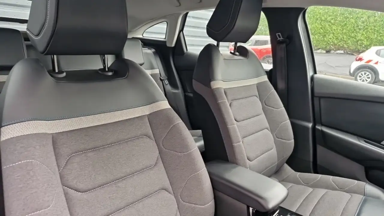 Citroen C4 Berline — photo 6