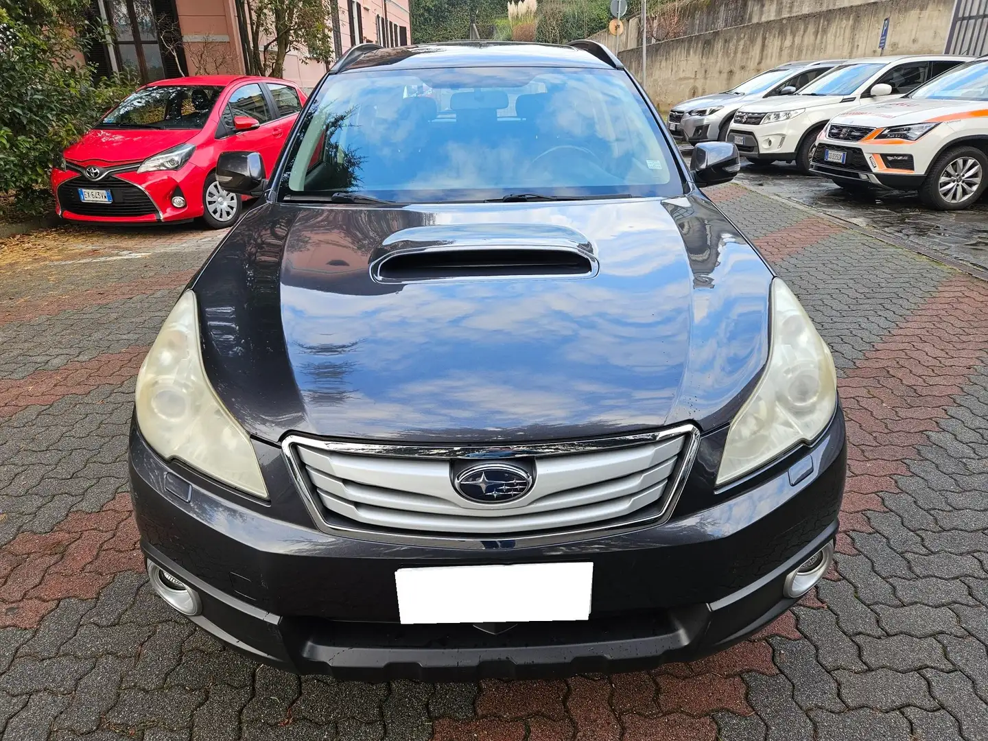 Subaru OUTBACK 2.0 D TRENT MT Grigio - 2