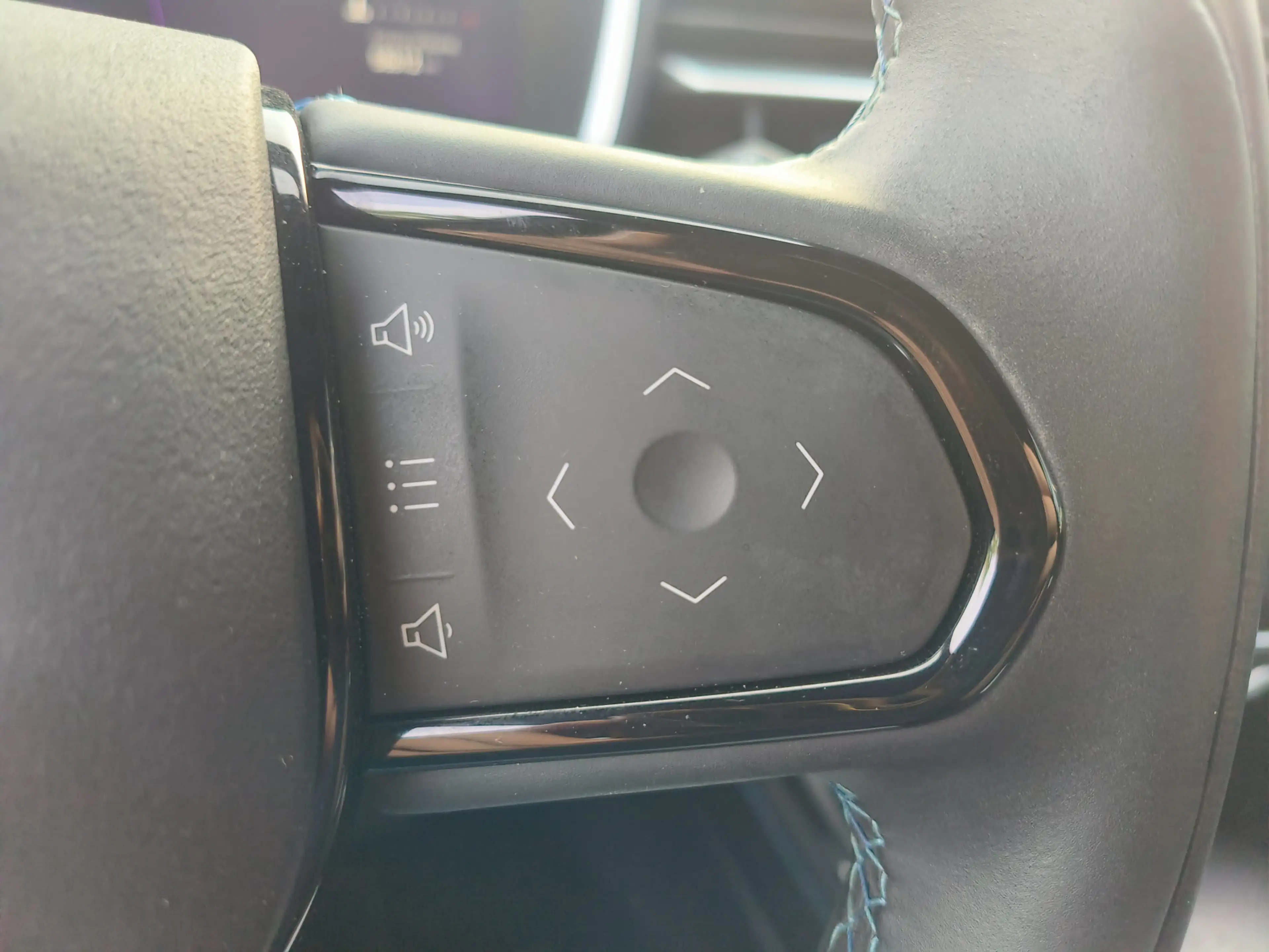 Lynk & Co 01 1.5 261PK Plug-in Hybrid * 360* camera Pano/dak Ap — photo 8
