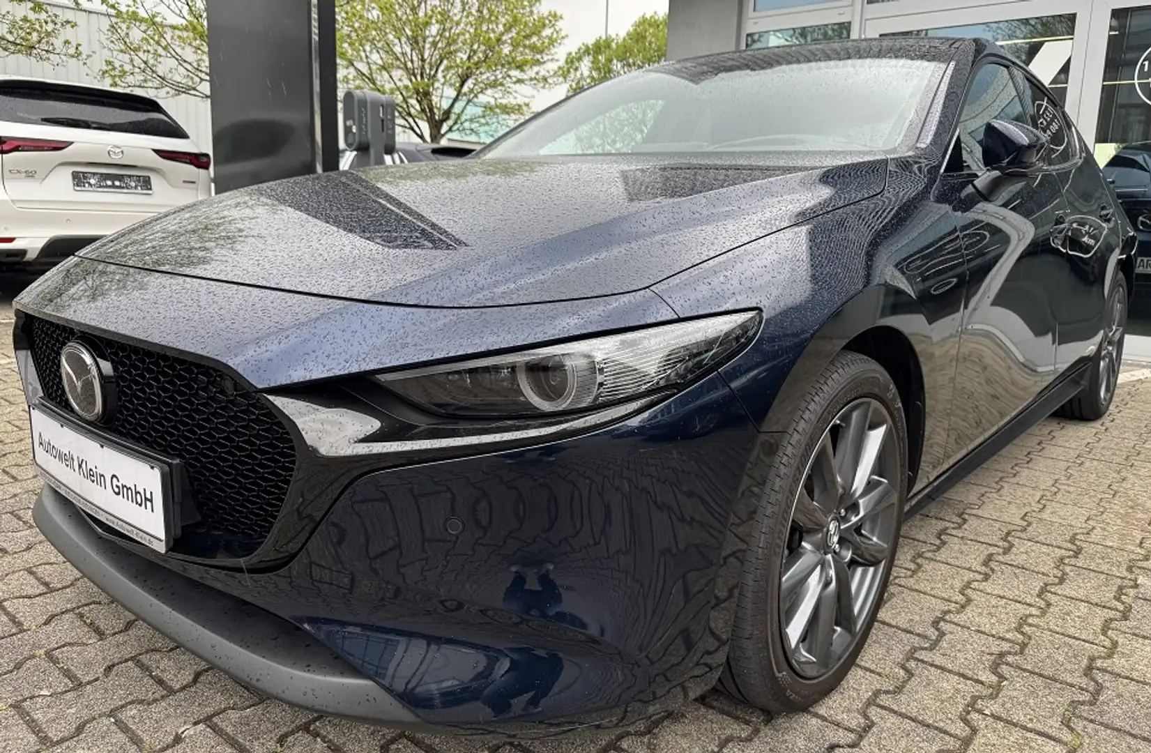 Mazda 3 2.0L e-SKYACTIV G 150ps 6MT FWD Exclusive-line DAS Blau - 1