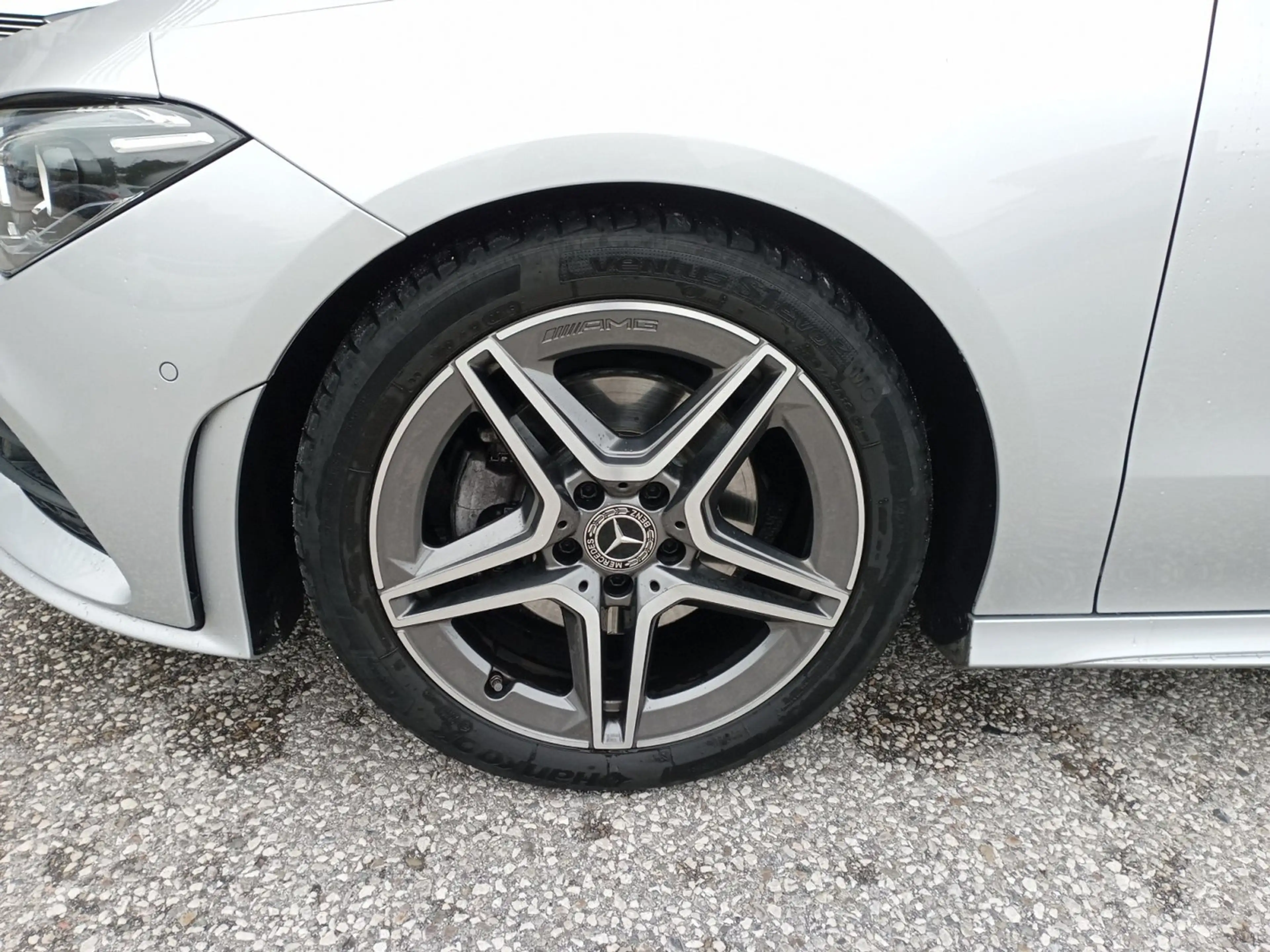 Mercedes-Benz CLA 200 200 — photo 5