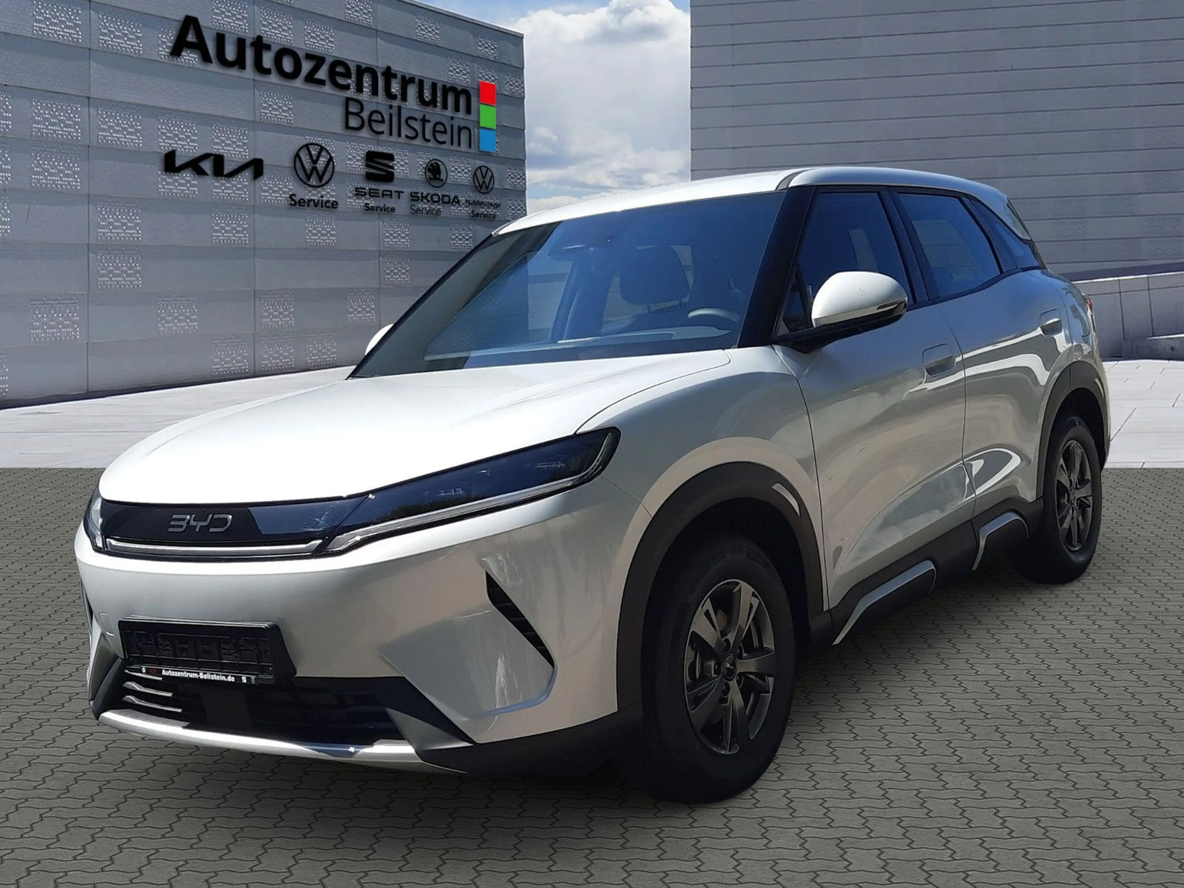 BYD Atto 2 DM-i Active Navi LED