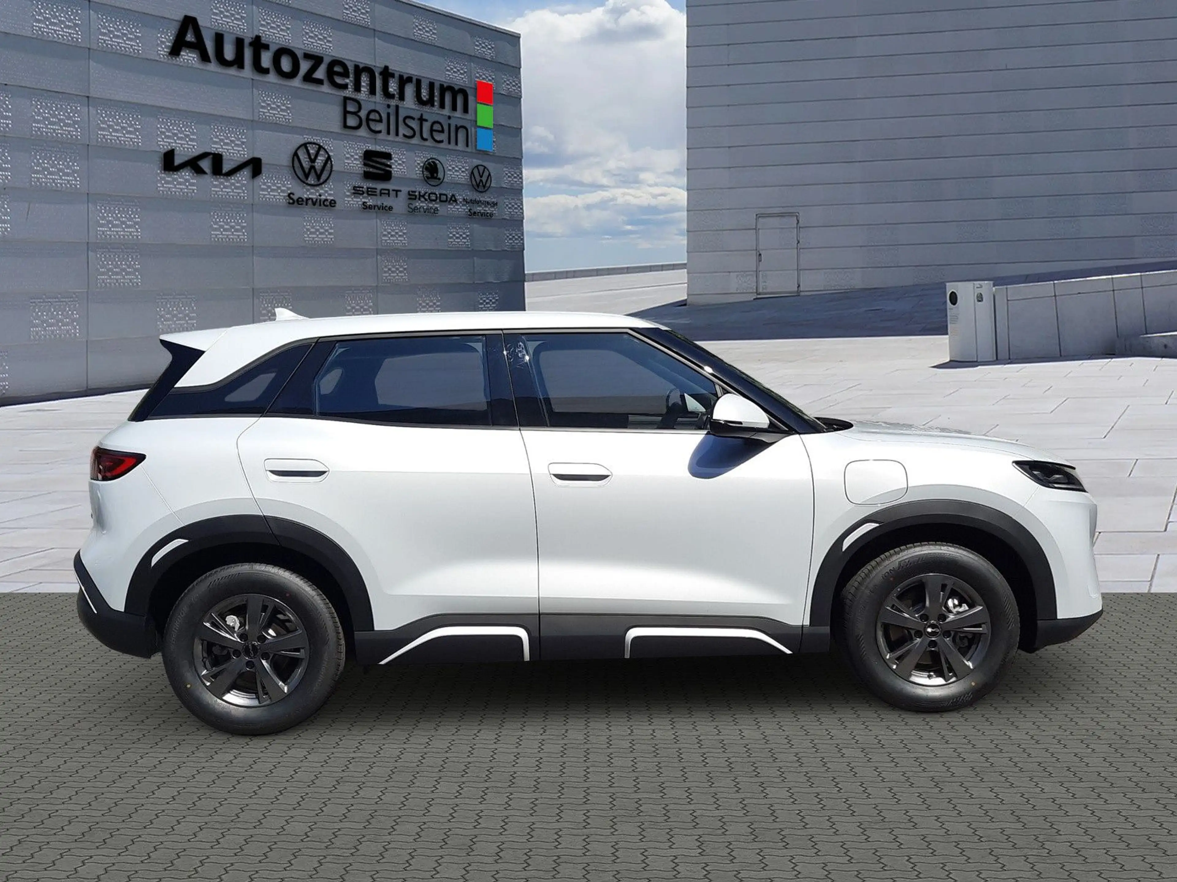 BYD Atto 2 DM-i Active Navi LED — photo 7