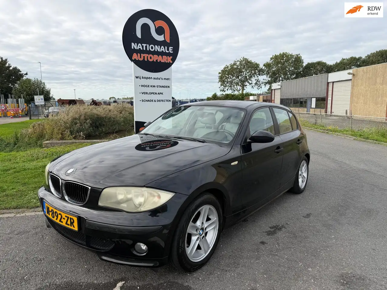 BMW 118