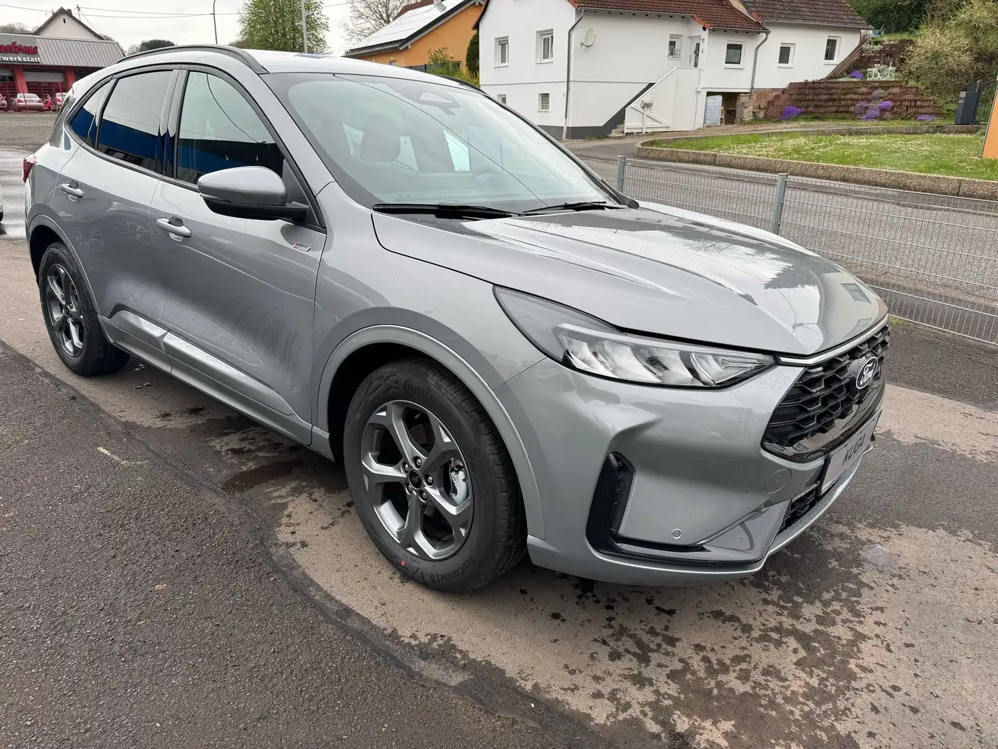 Ford Kuga ST-Line Gris - 2