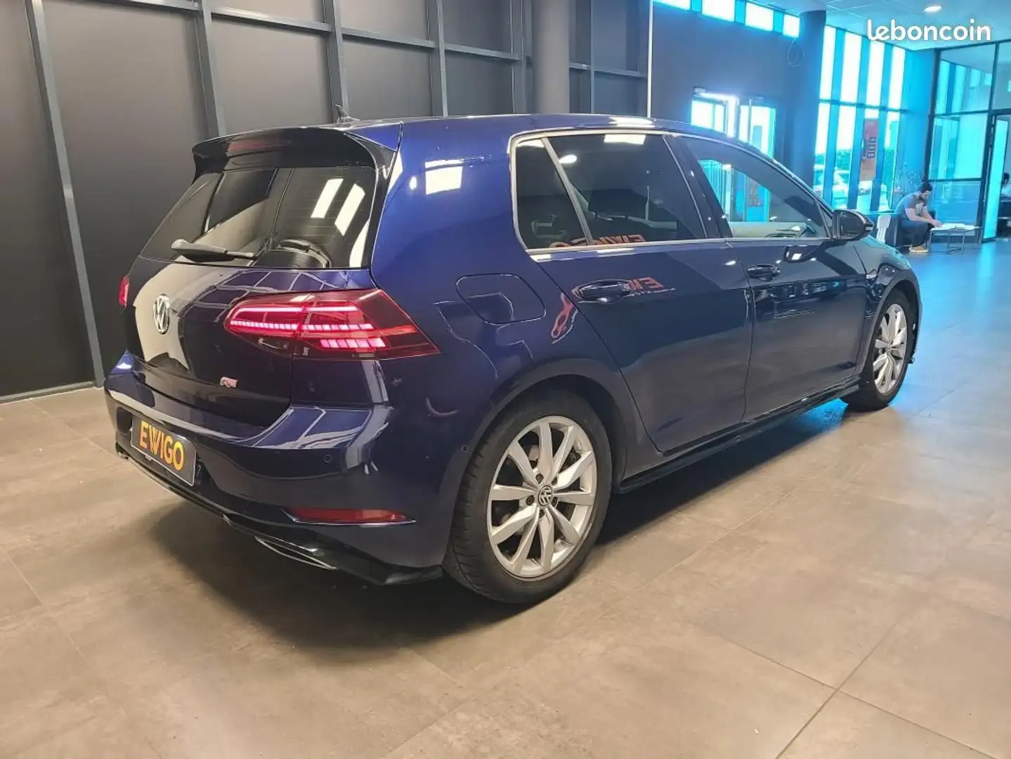 Volkswagen Golf 1.4 TSI 125ch R-Line Bleu - 2