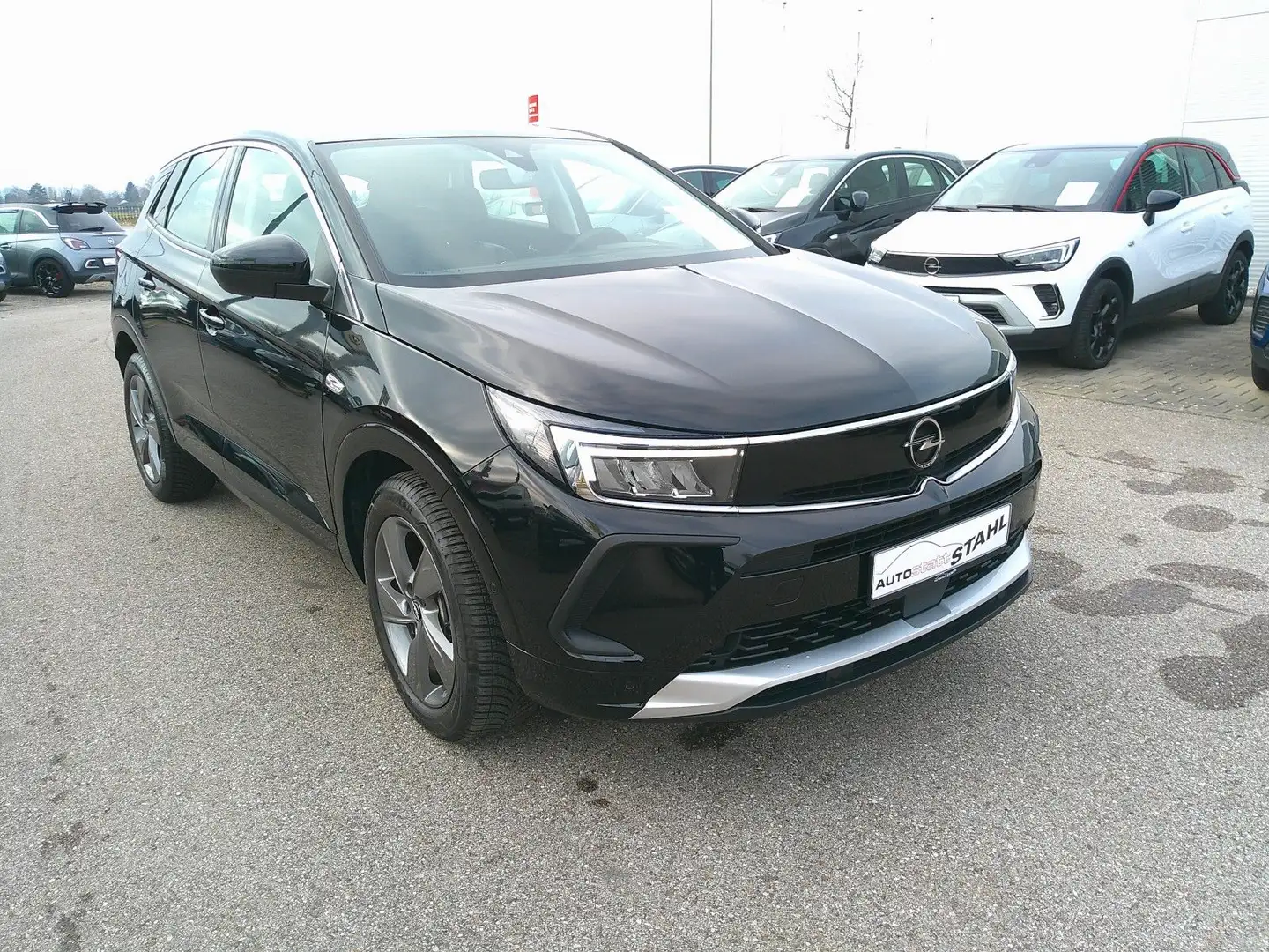 Opel Grandland X Grandland Enjoy mit Klimaautomatik + Sitzheizung Schwarz - 2