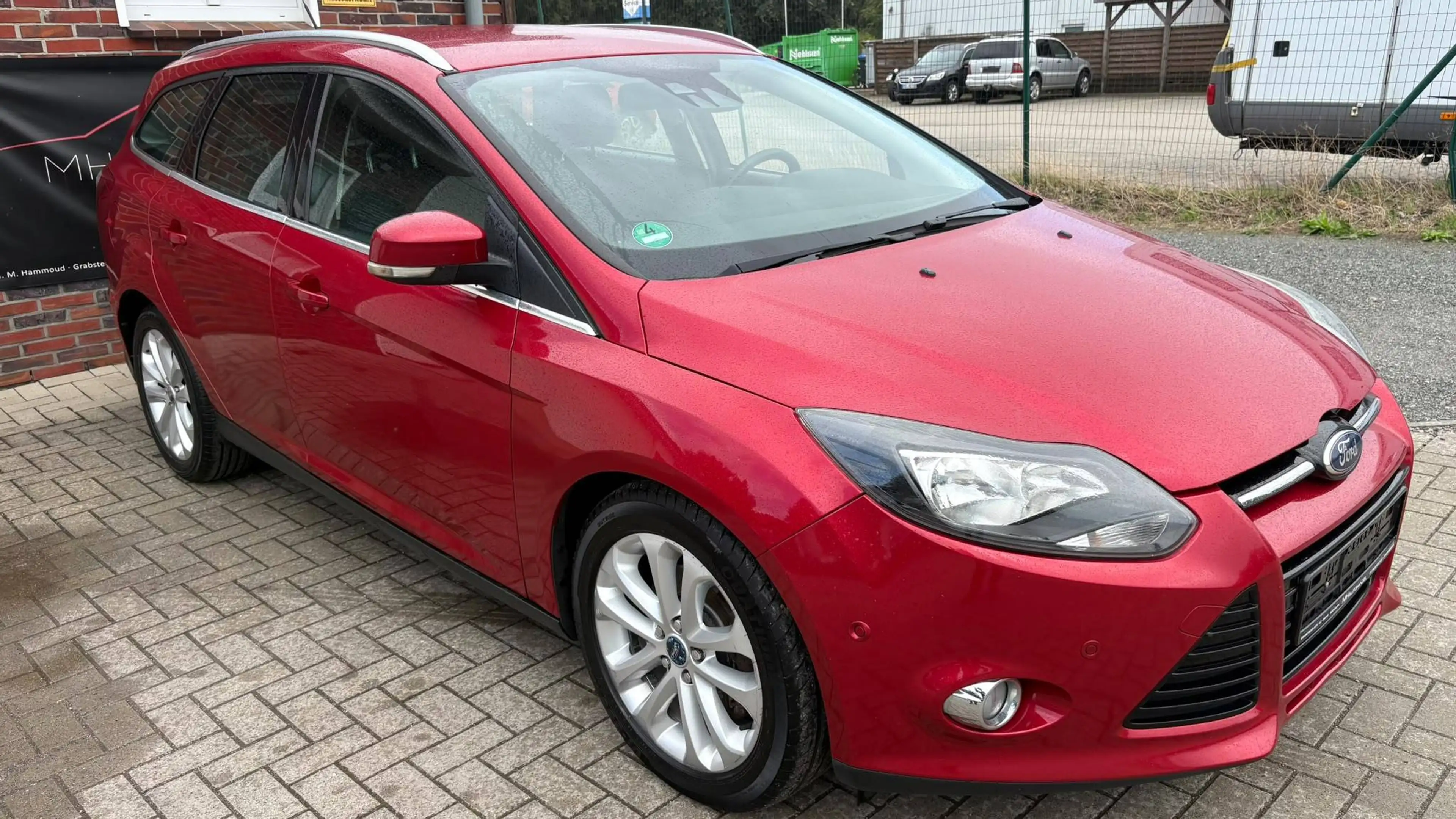 Ford Focus Titanium 1.6 TDCI 2.Hand Gepflegt 8x bereift TÜV/AU Neu Finanzierung/Inzahlungnahme mögl. — photo 3