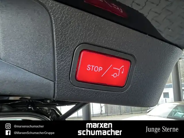 Mercedes-Benz GLB view 15