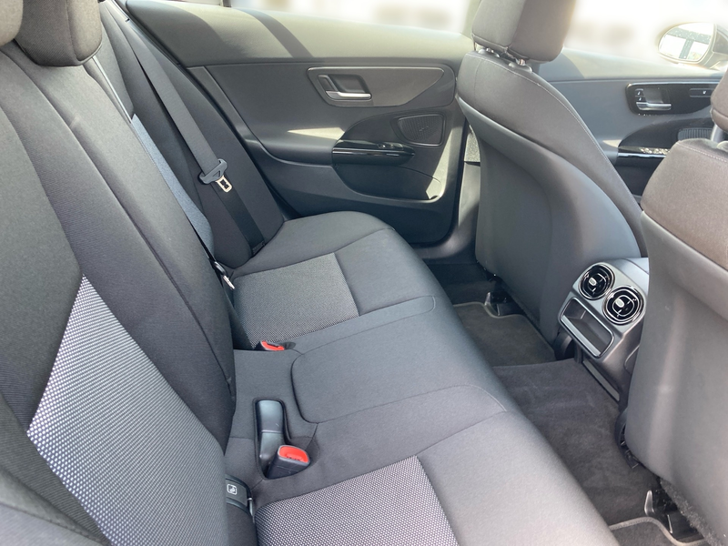 Mercedes-Benz C 300 d T AVANTGARDE+Kam+DISTR.+LED+Navi+AHK+ — photo 13