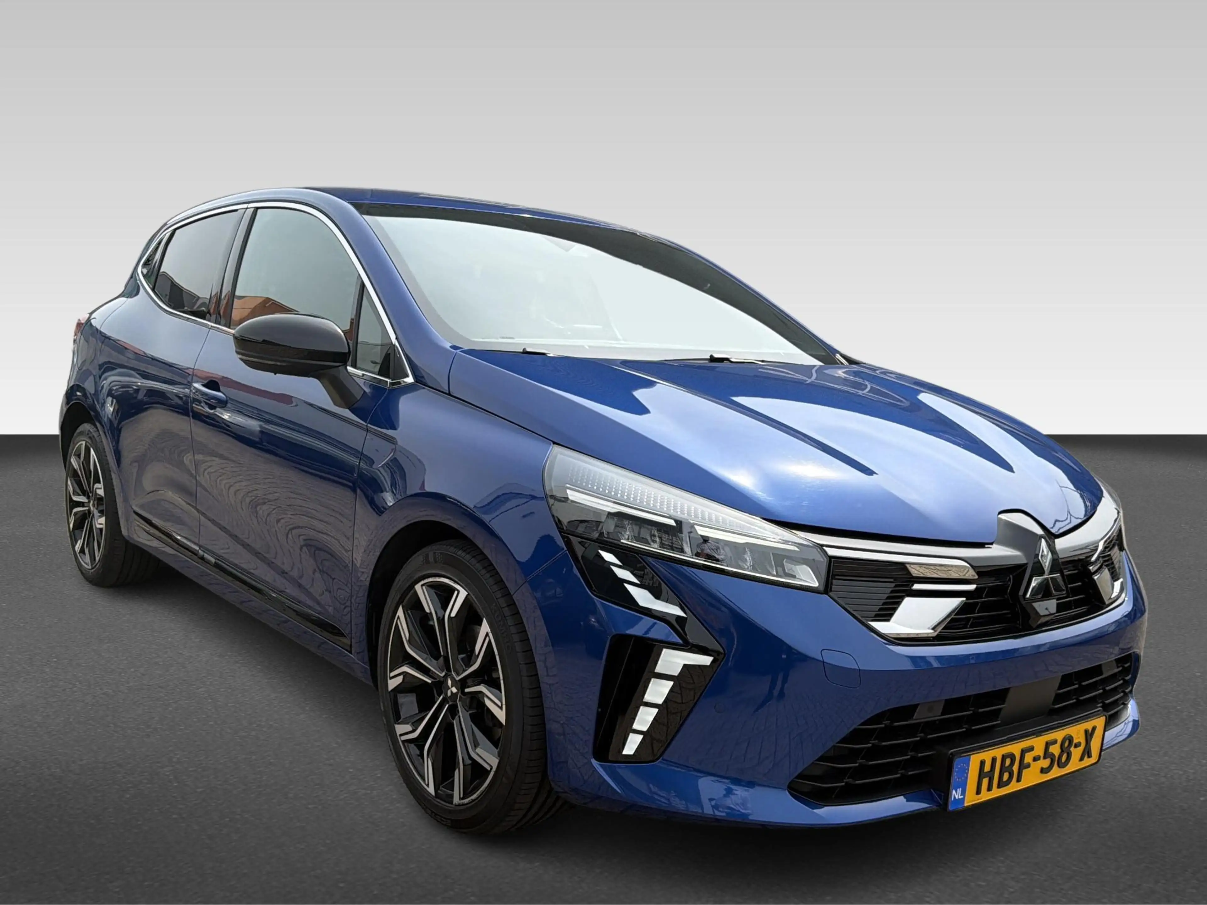 Mitsubishi Colt 1.0T MT Intense+ — photo 8