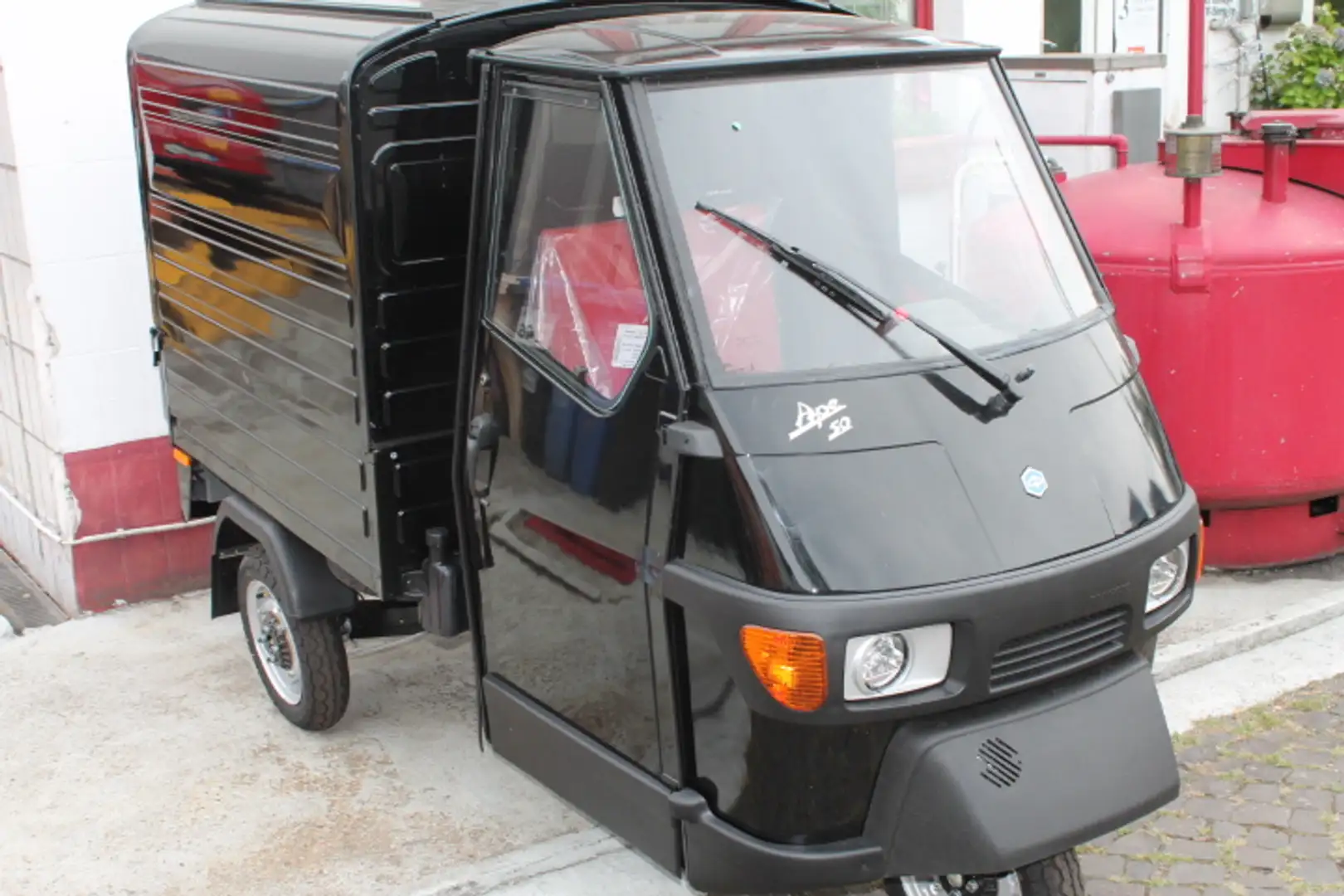 Piaggio Ape 50 Kasten LED SOFORT !!!!!!!!!!! Negro - 1