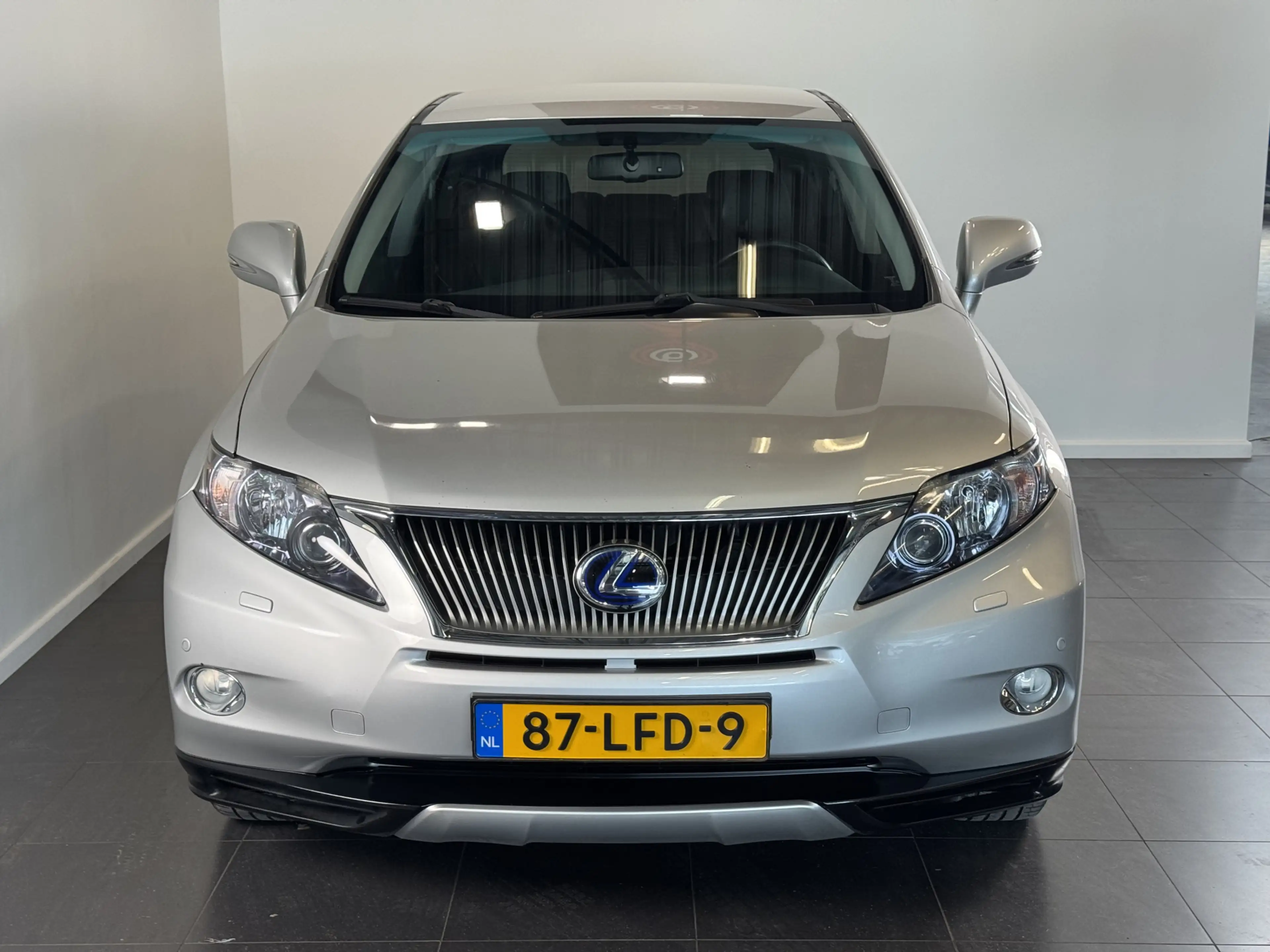 Lexus RX 450h 4WD Executive — photo 4