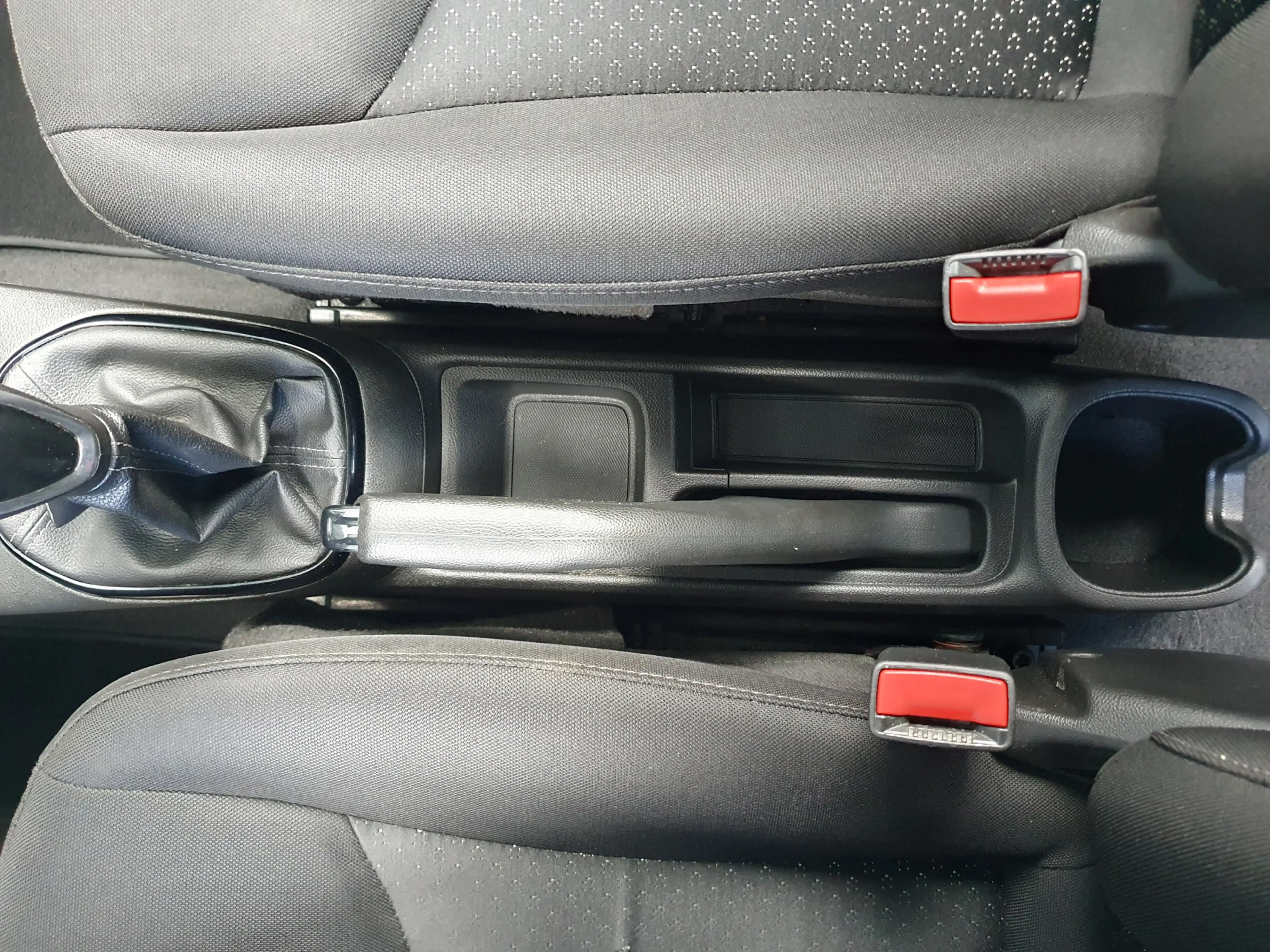 Opel Karl 1.0 ecoFLEX Edition AIRCO/CRUISE/CARPLAY — photo 36