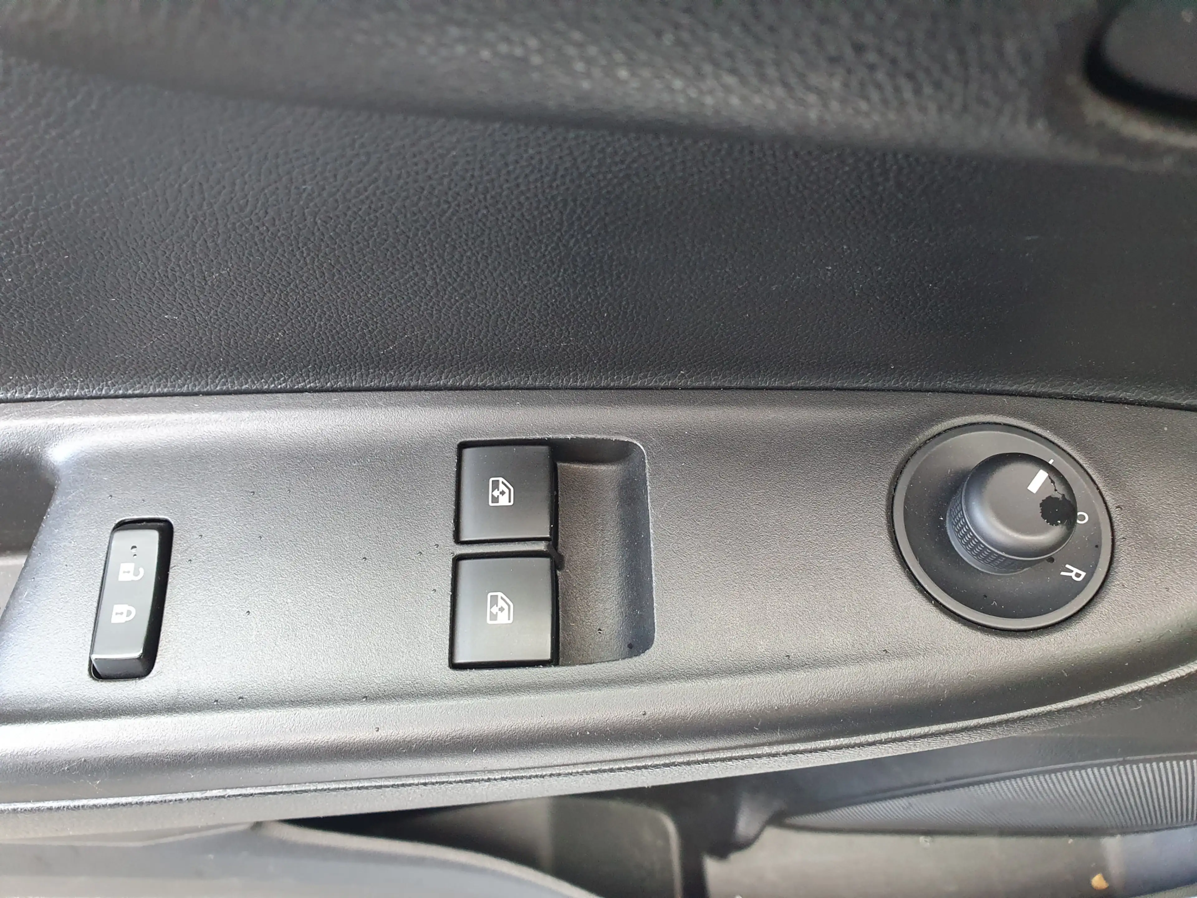 Opel Karl 1.0 ecoFLEX Edition AIRCO/CRUISE/CARPLAY — photo 34