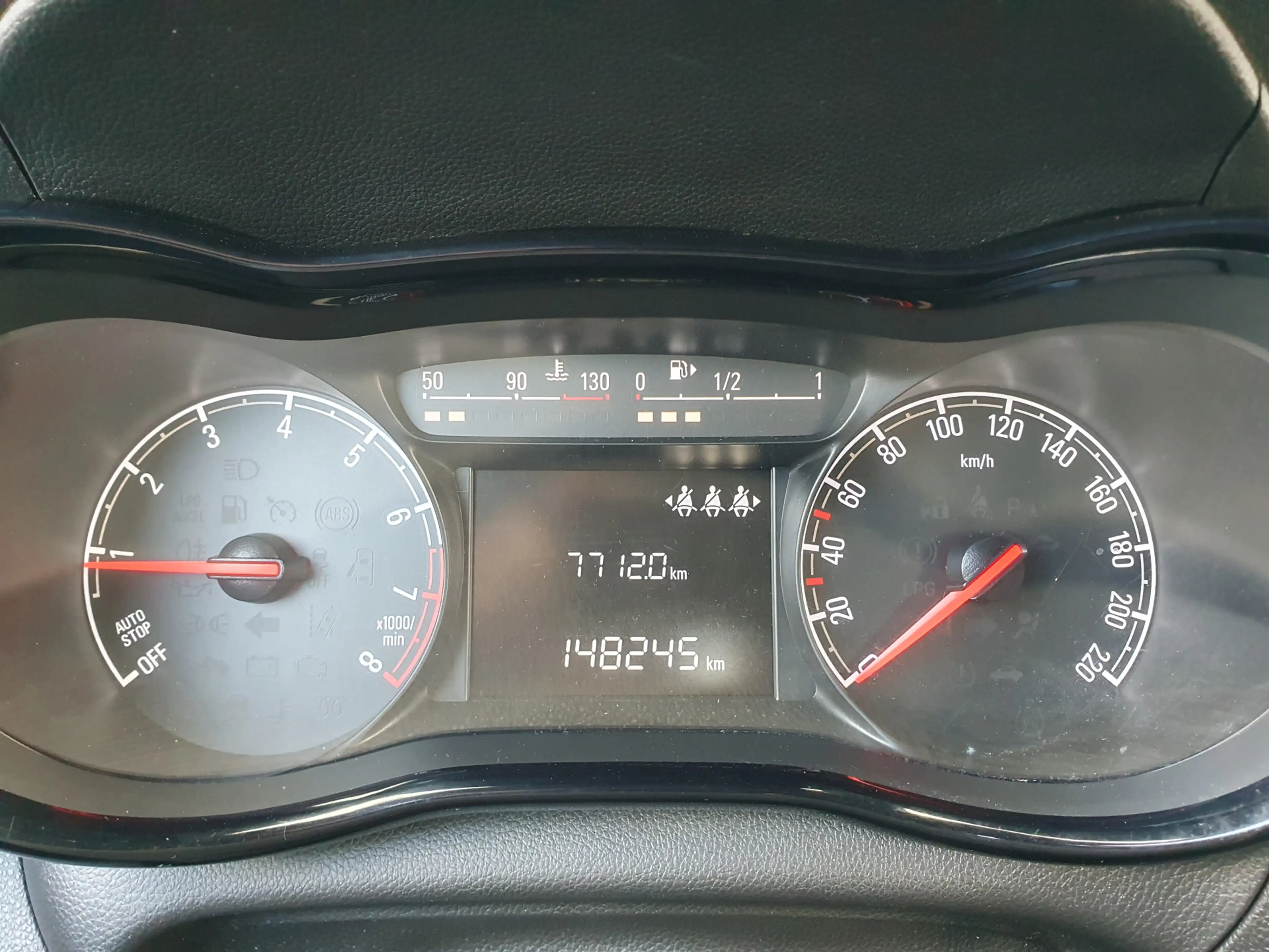 Opel Karl 1.0 ecoFLEX Edition AIRCO/CRUISE/CARPLAY — photo 27
