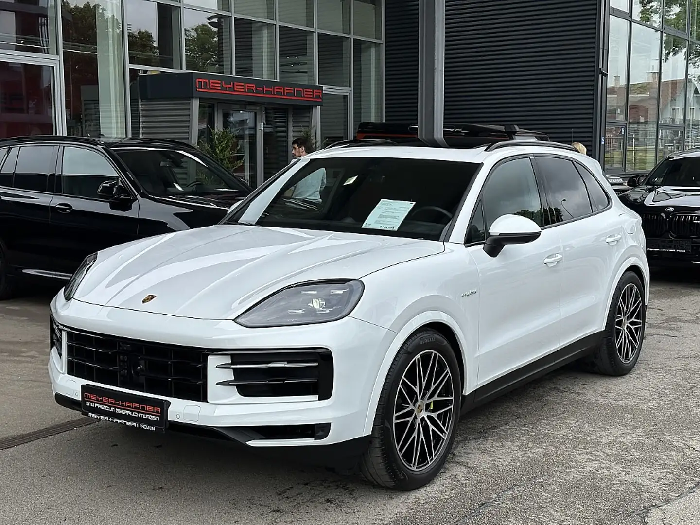 Porsche Cayenne III E-Hybrid PHEV 21,8 kWh Aut. Weiß - 1