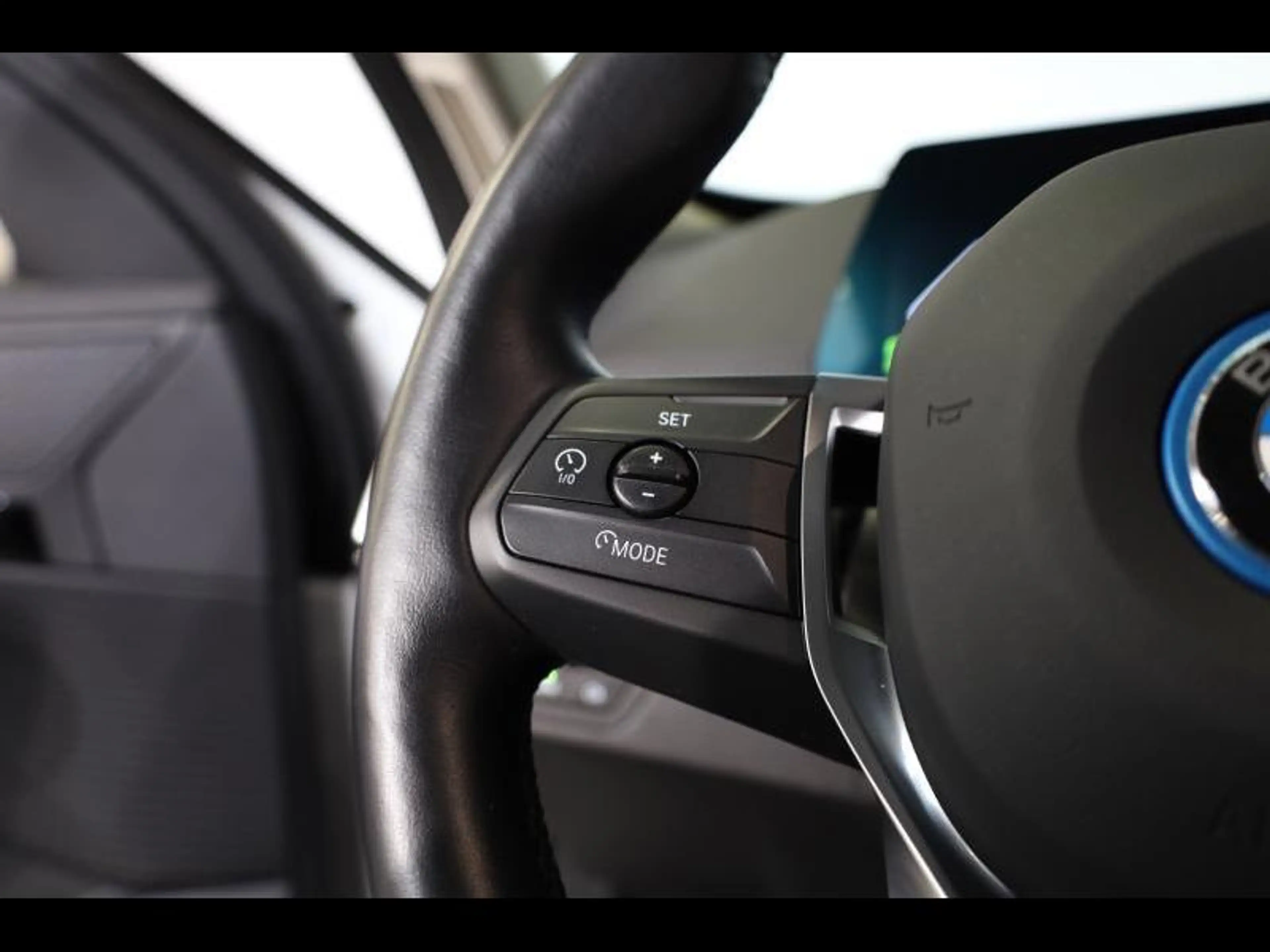 BMW iX1 xDrive30 iX1 xDrive 30 — photo 14