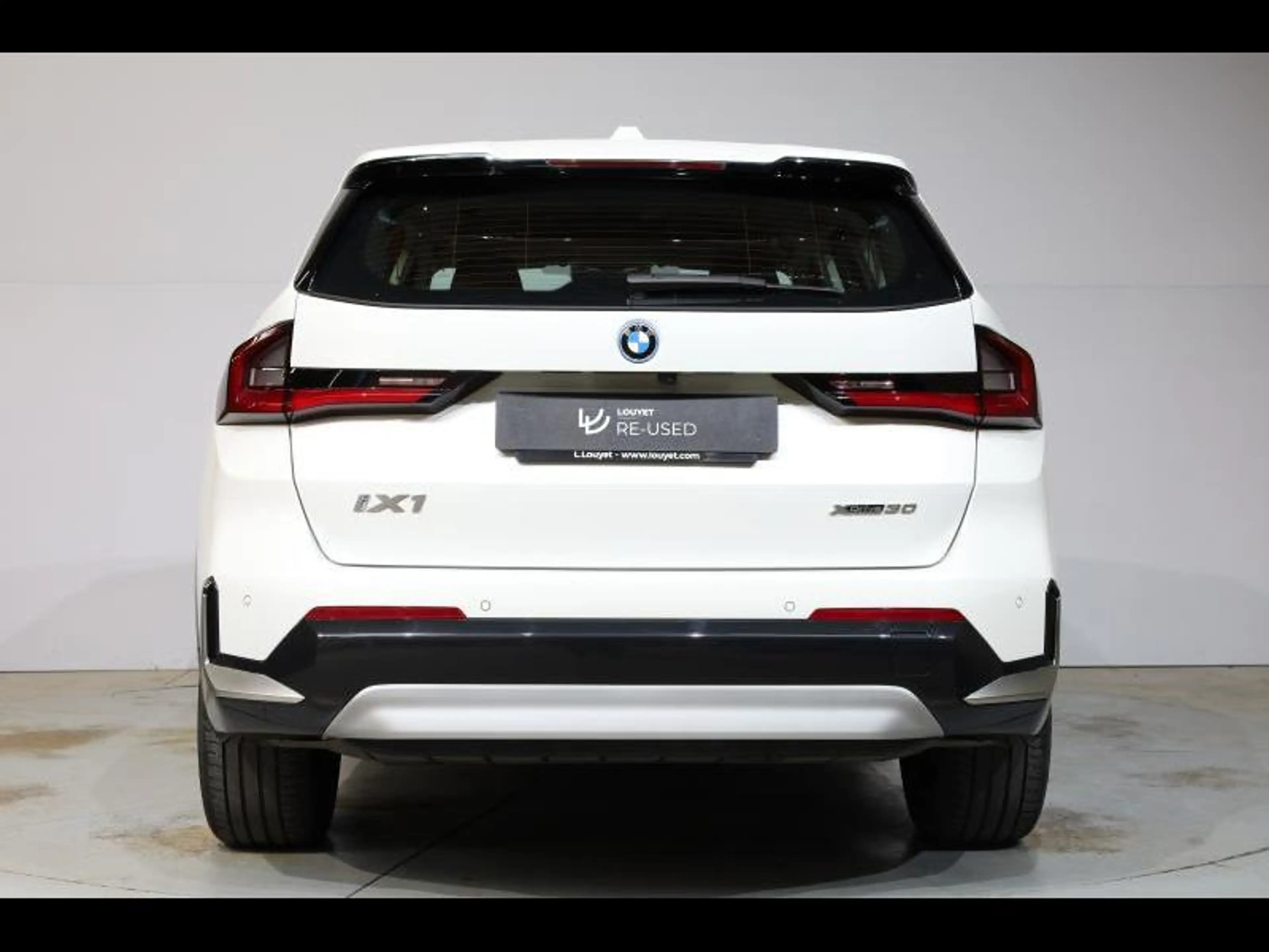 BMW iX1 xDrive30 iX1 xDrive 30 — photo 5