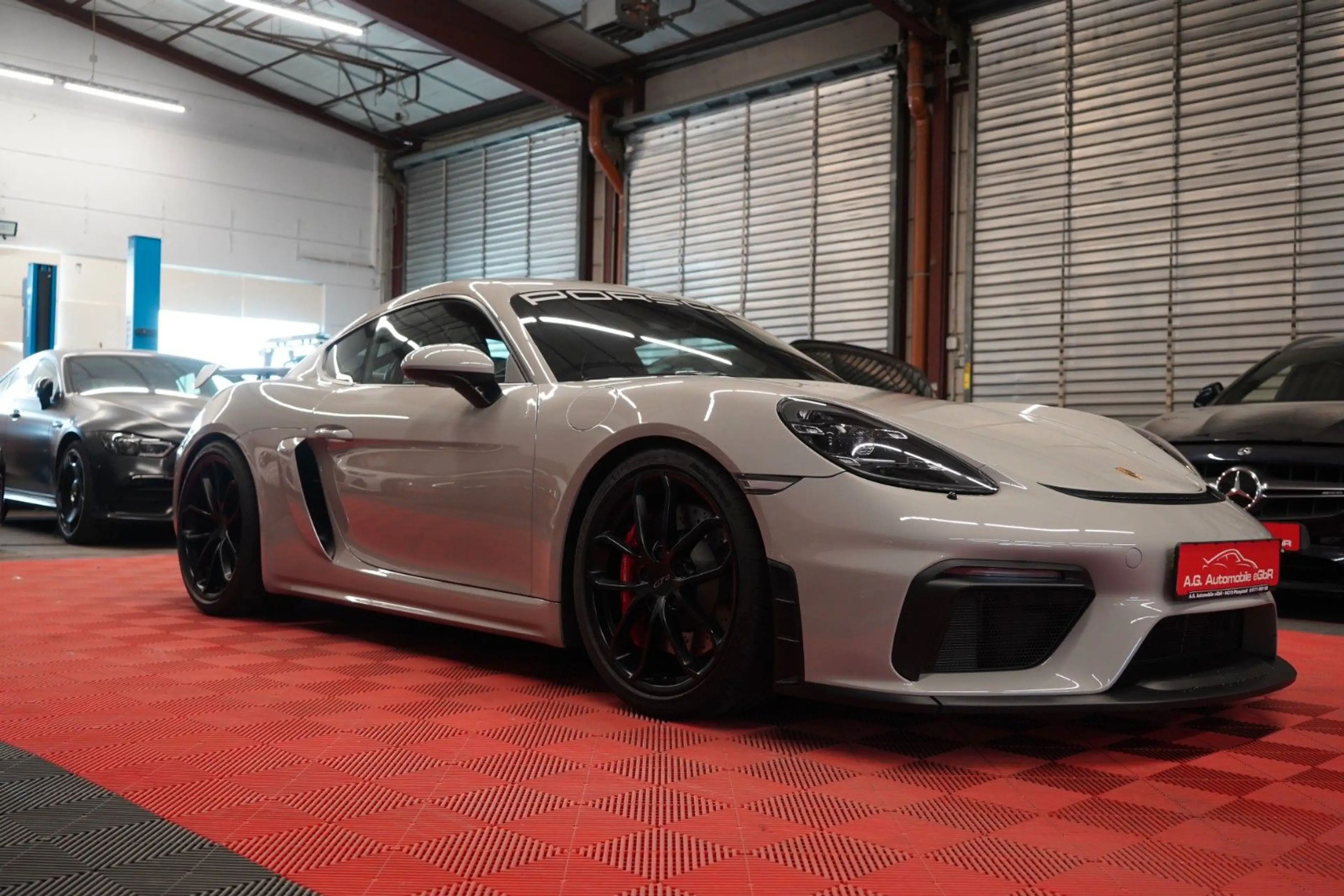 Porsche Cayman 718 GT4 |Approved|Sport-Chrono|PDLS+| — photo 3